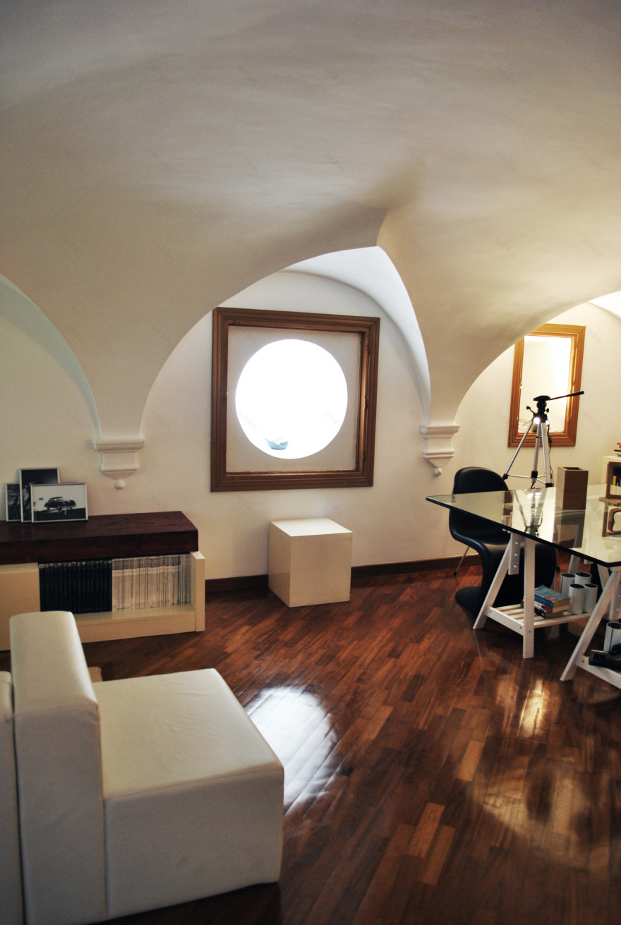 历史与现代共融的办公室设计-18