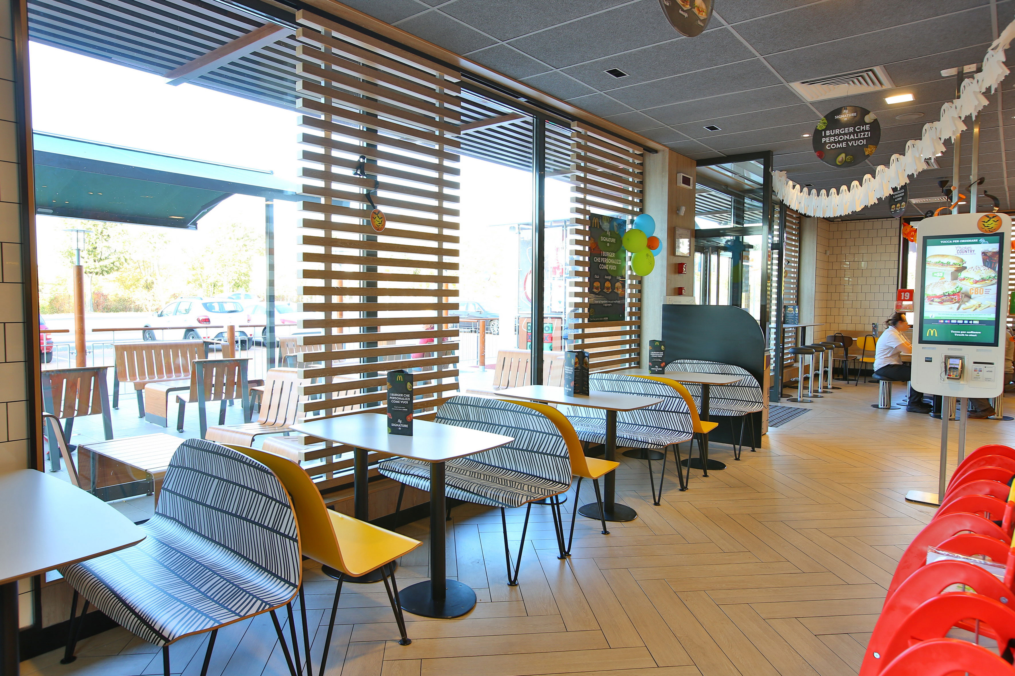 麦当劳全国 40 家新餐厅设计-3