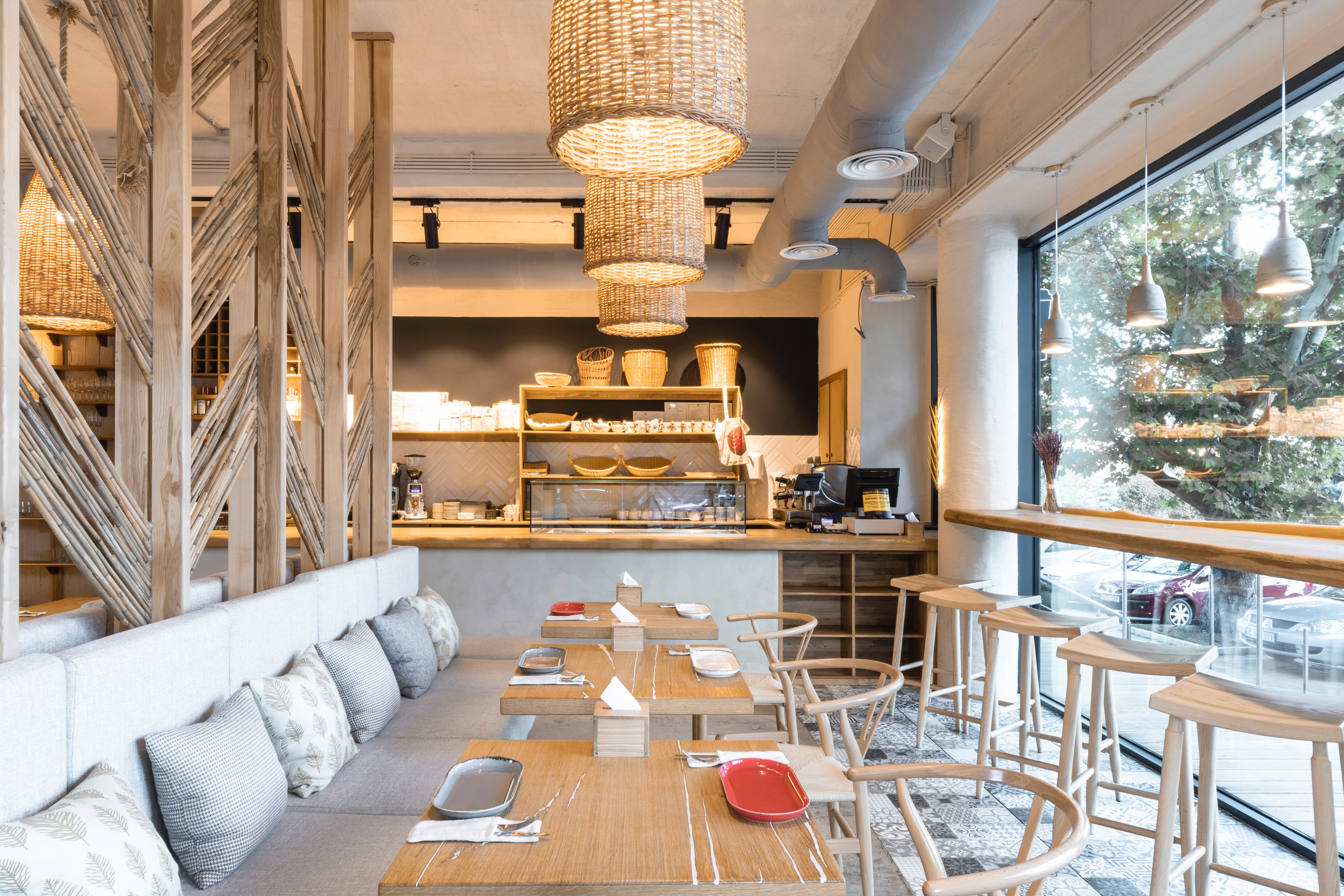 民族简约风咖啡馆设计-3