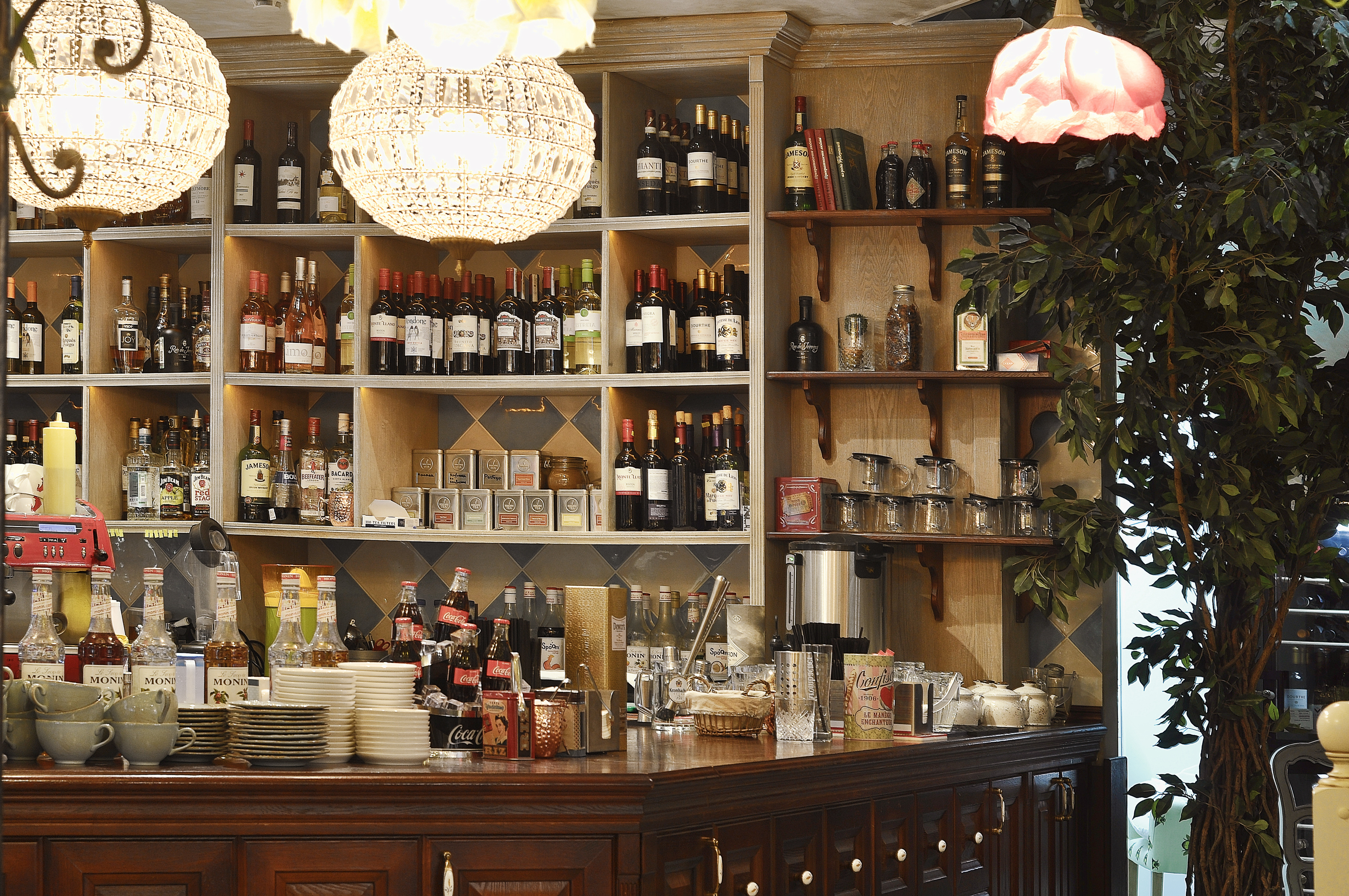 梦幻法式甜品店“Sophie and Annabelle”-21