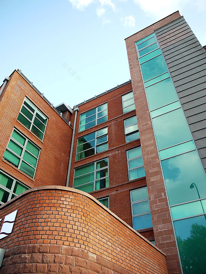 Sheffield 城市中心河畔公寓 - 设计风格现代,注重居住舒适度-4