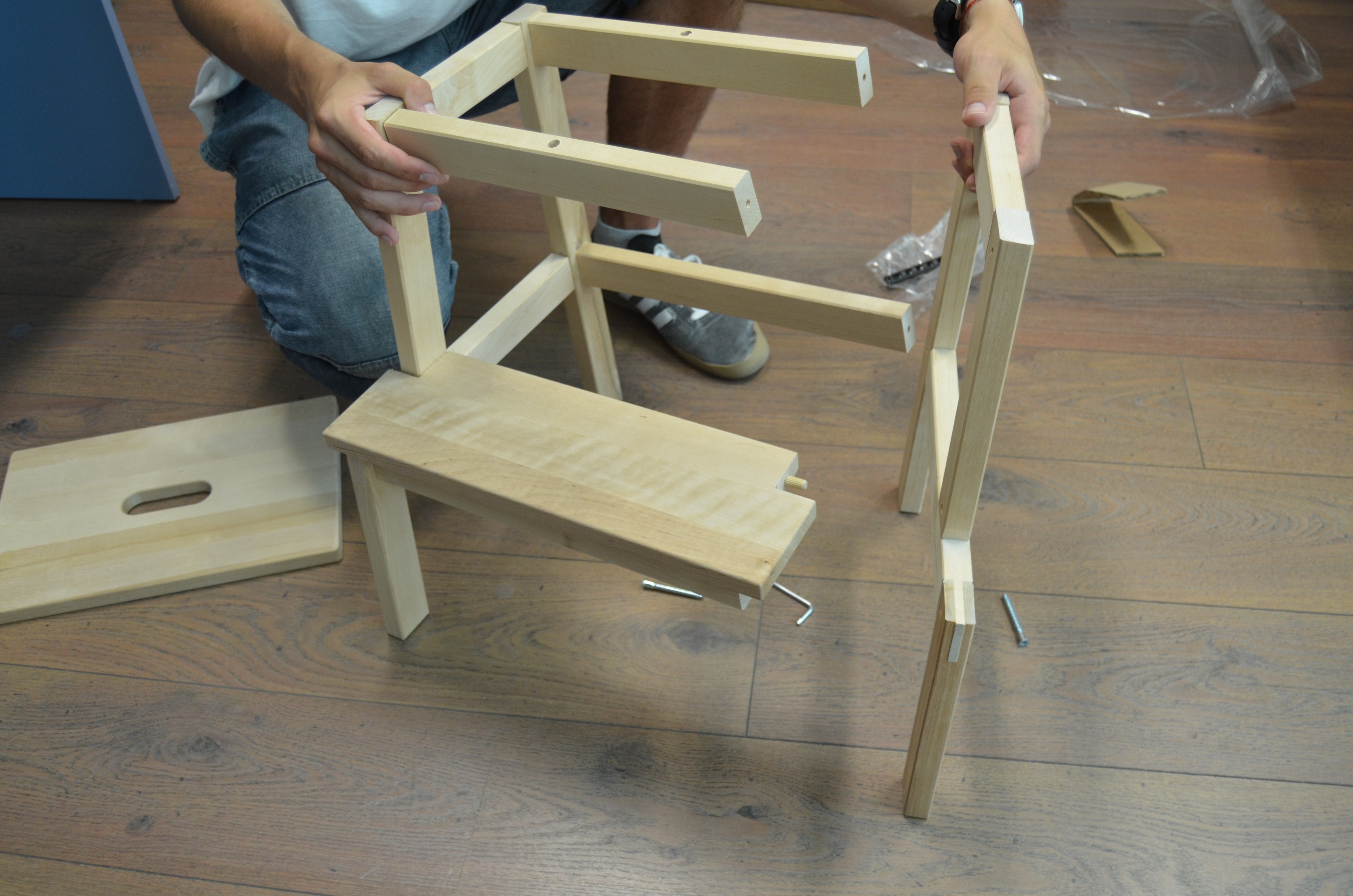 宜家 Bekvam 楼梯凳简易组装教程-11