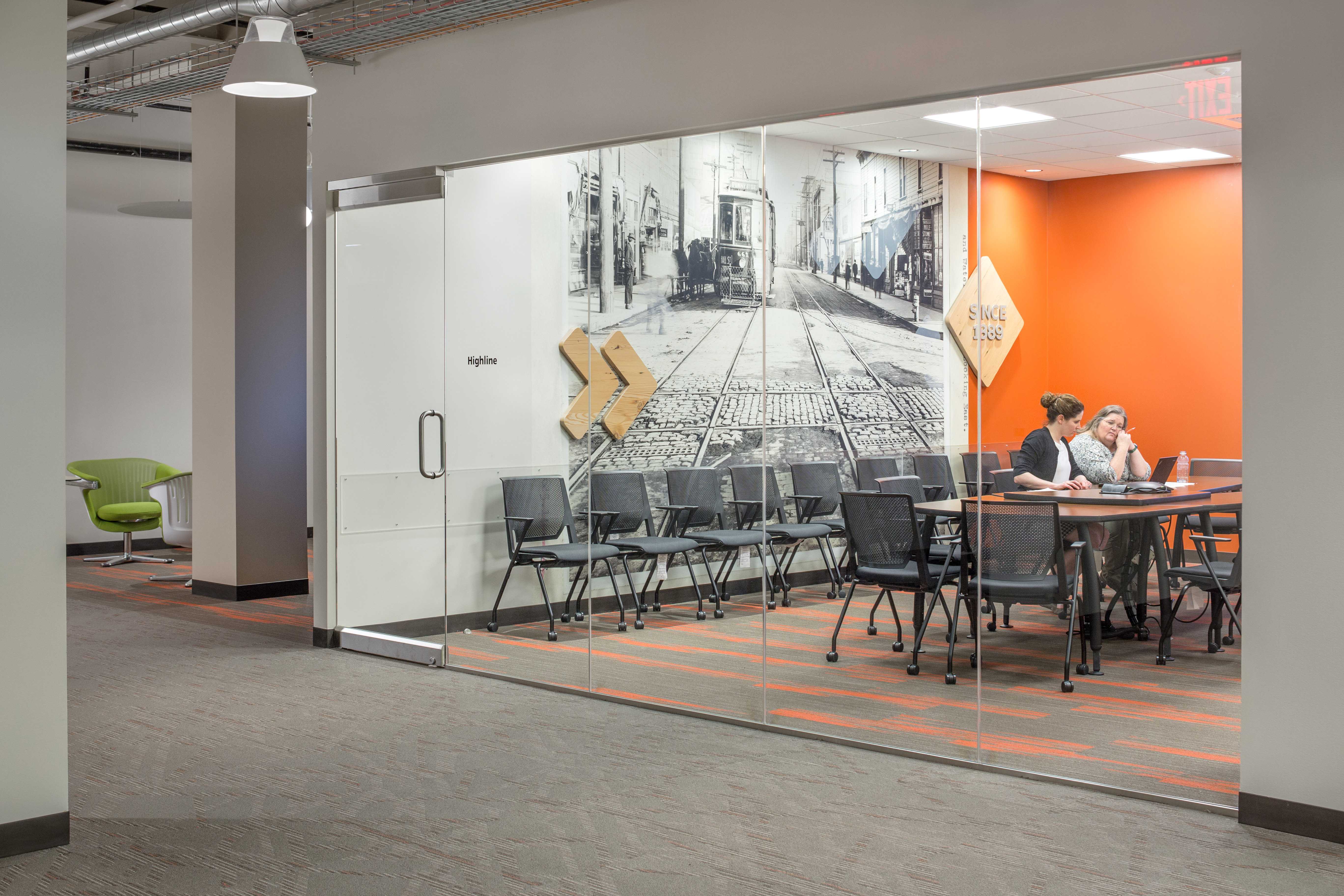 波特兰服务中心翻新,绿色建筑的典范-21