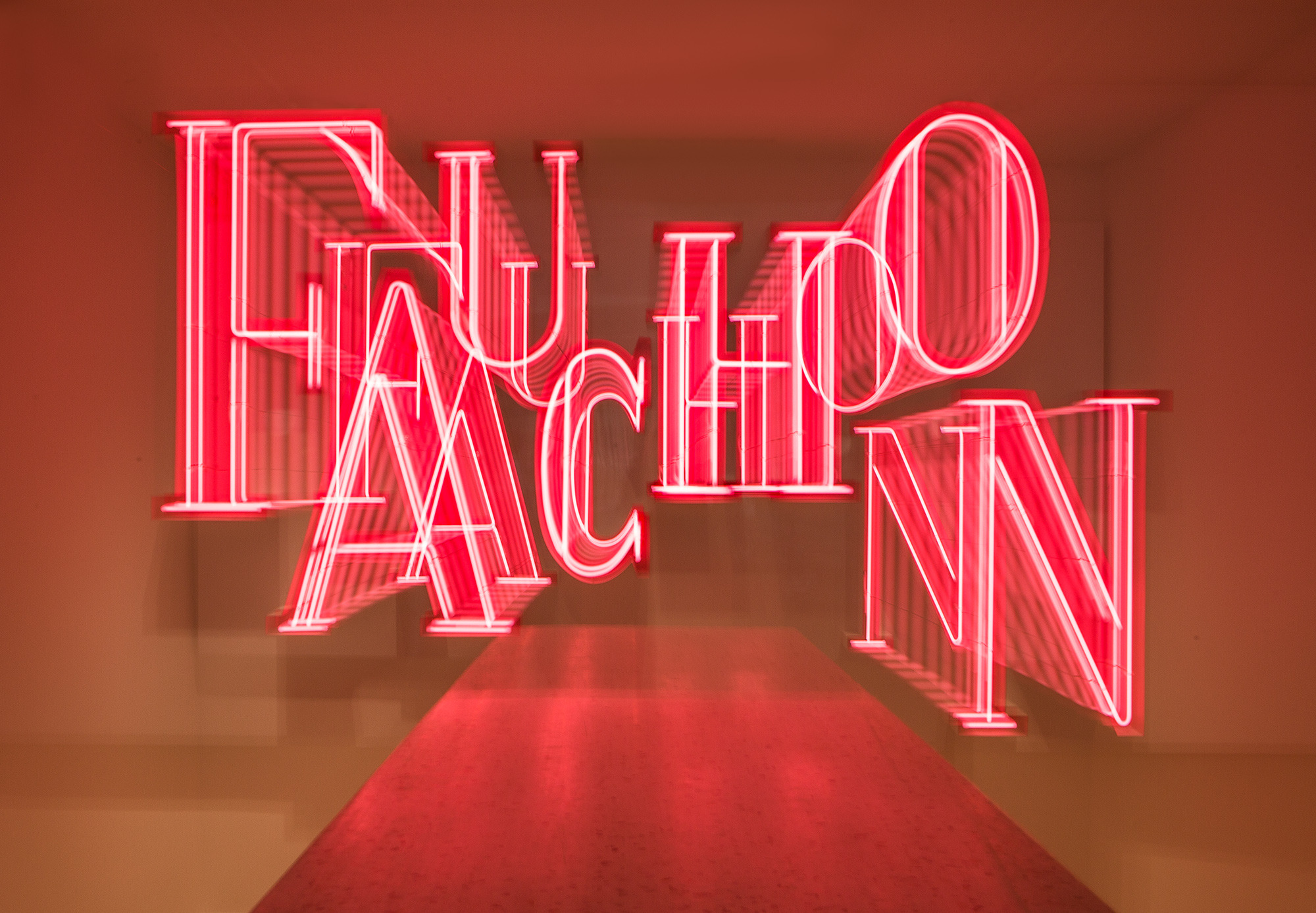 巴黎馥颂酒店 | 粉色与黑色演绎的法式浪漫-25