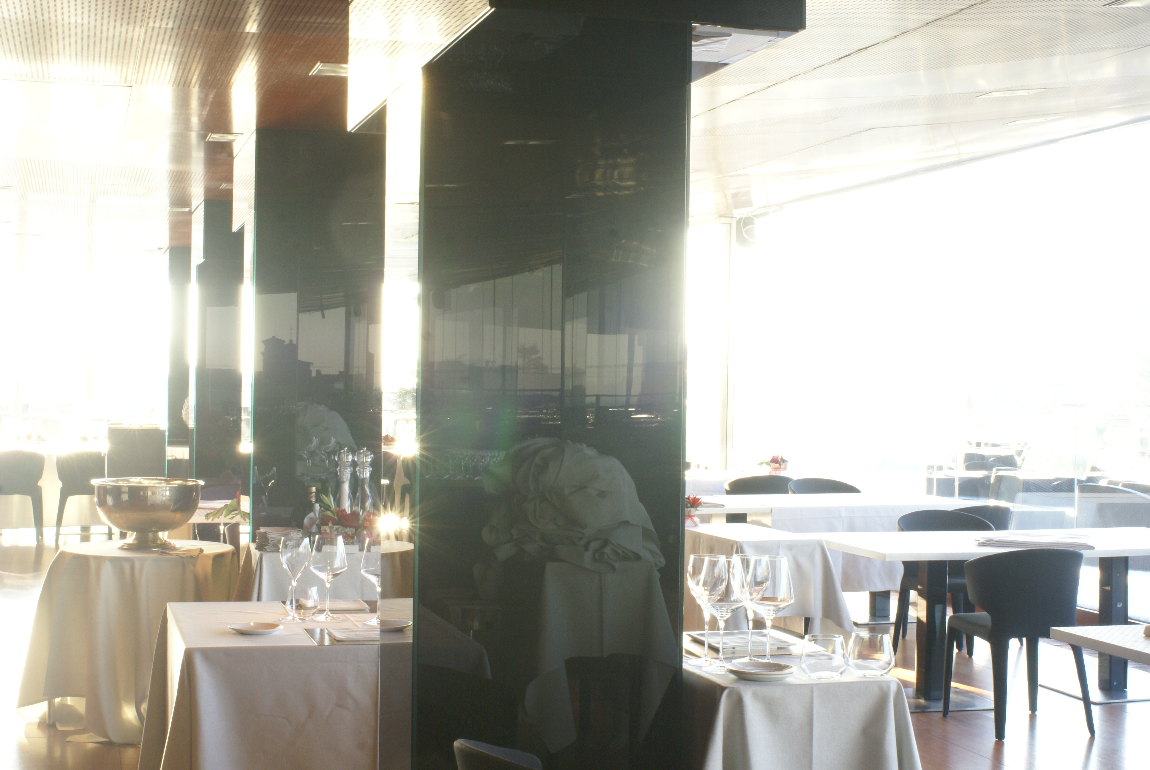 意式风情屋顶花园餐厅-13