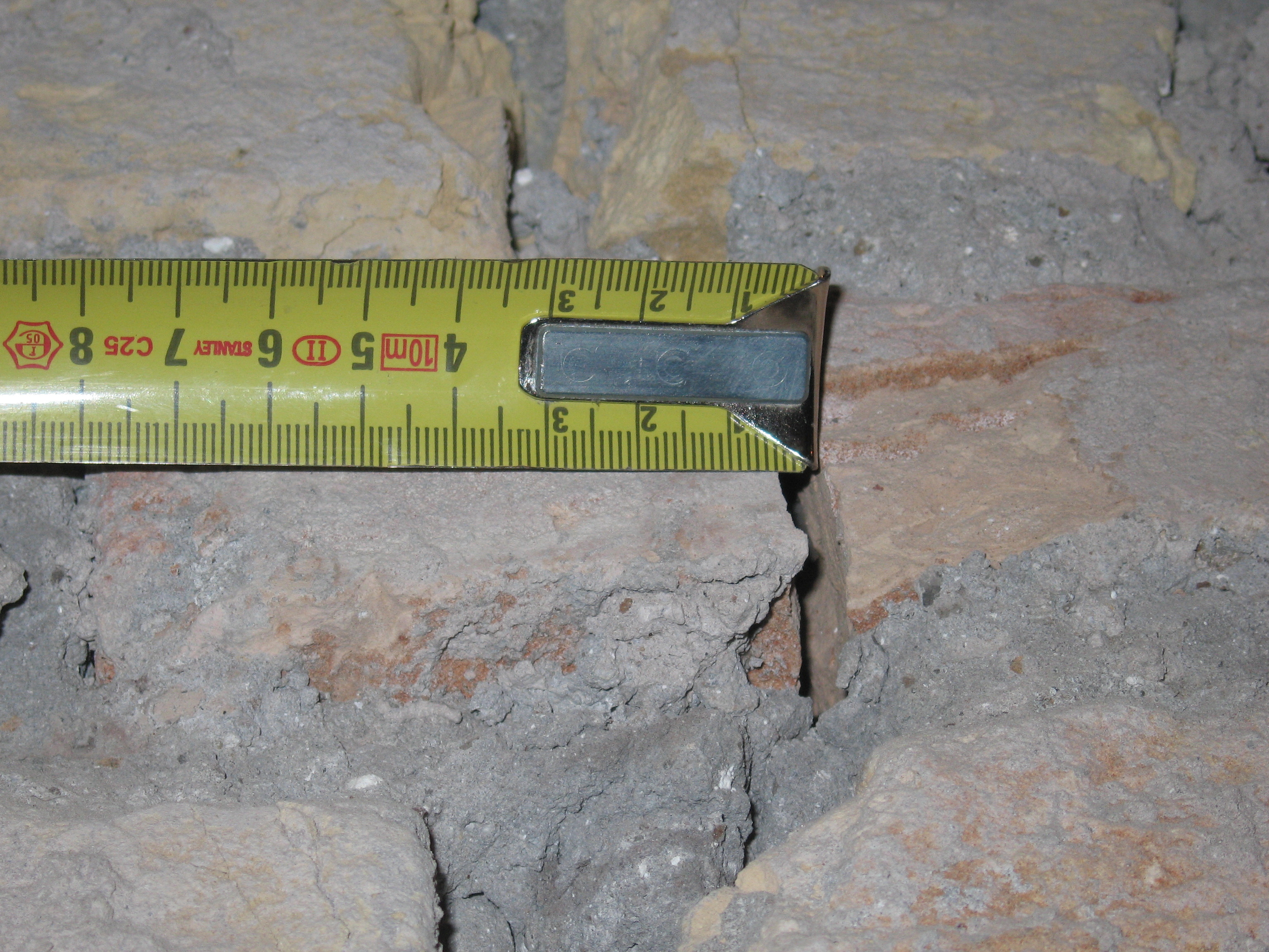 2007 年罗马历史建筑结构加固修复案例-104