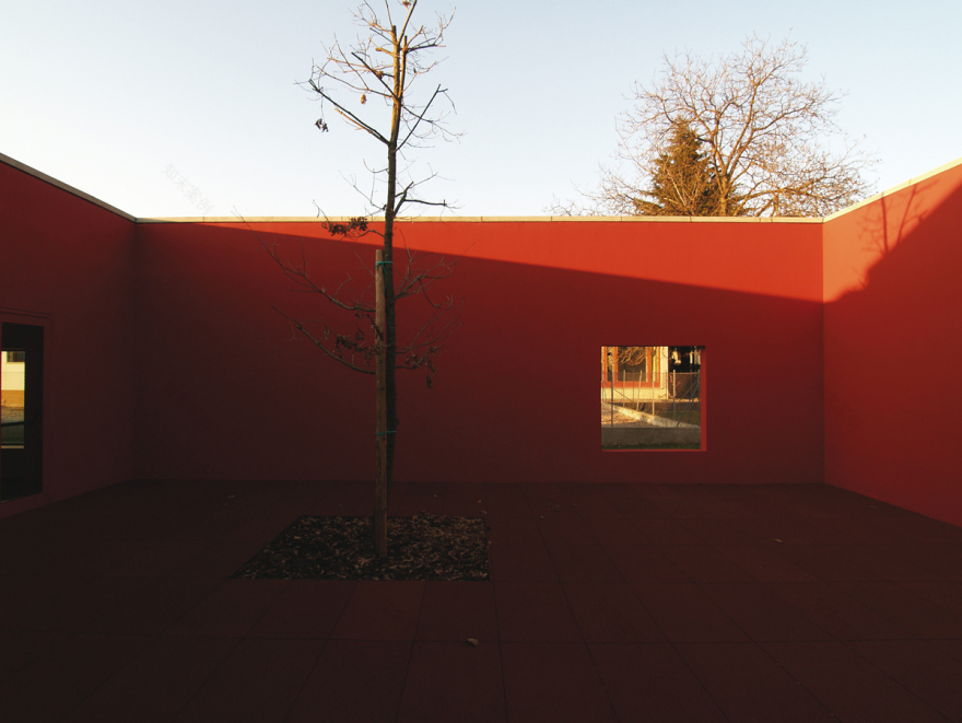 科沃罗幼儿园-0