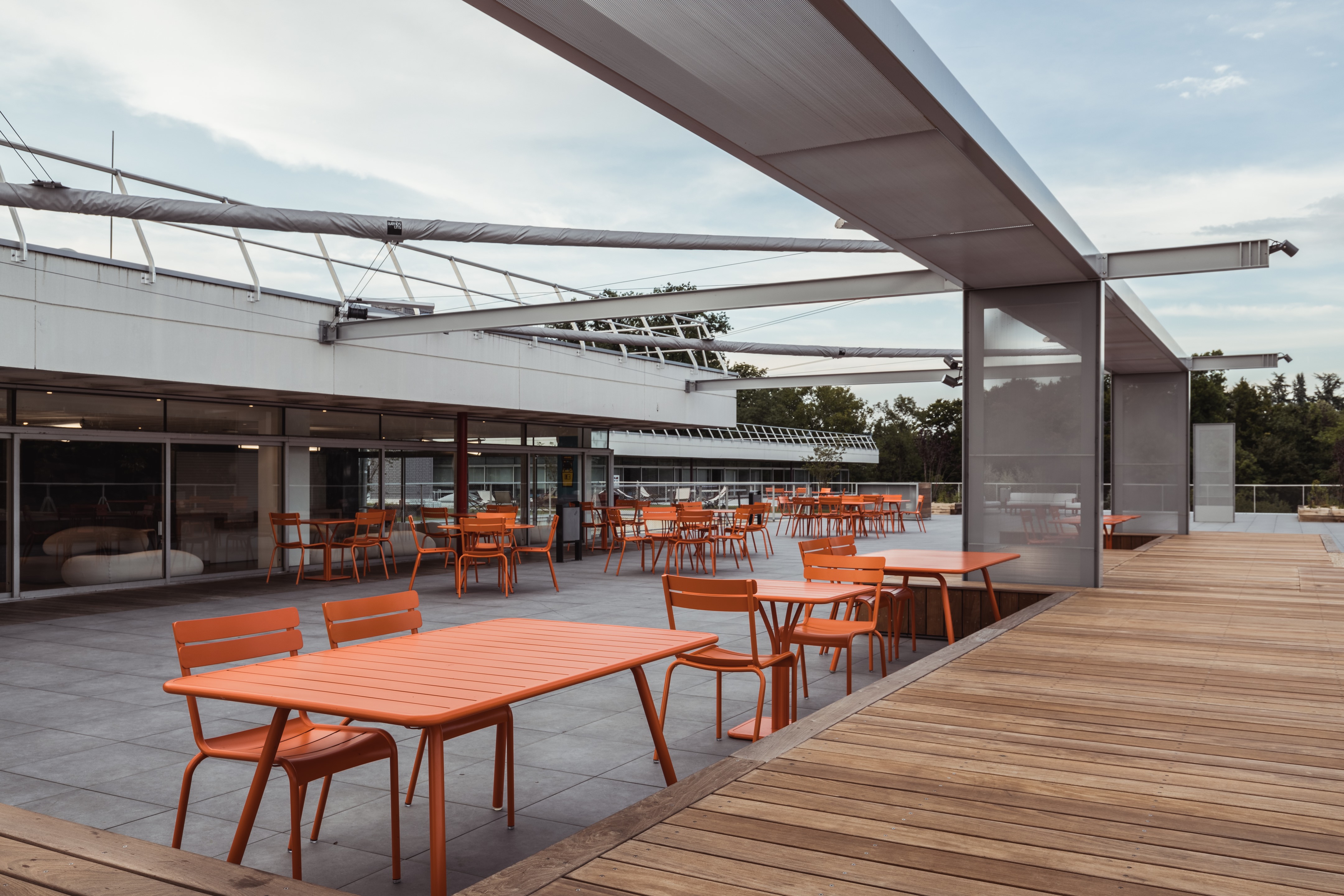 EM Lyon 商学院屋顶露台改造-18