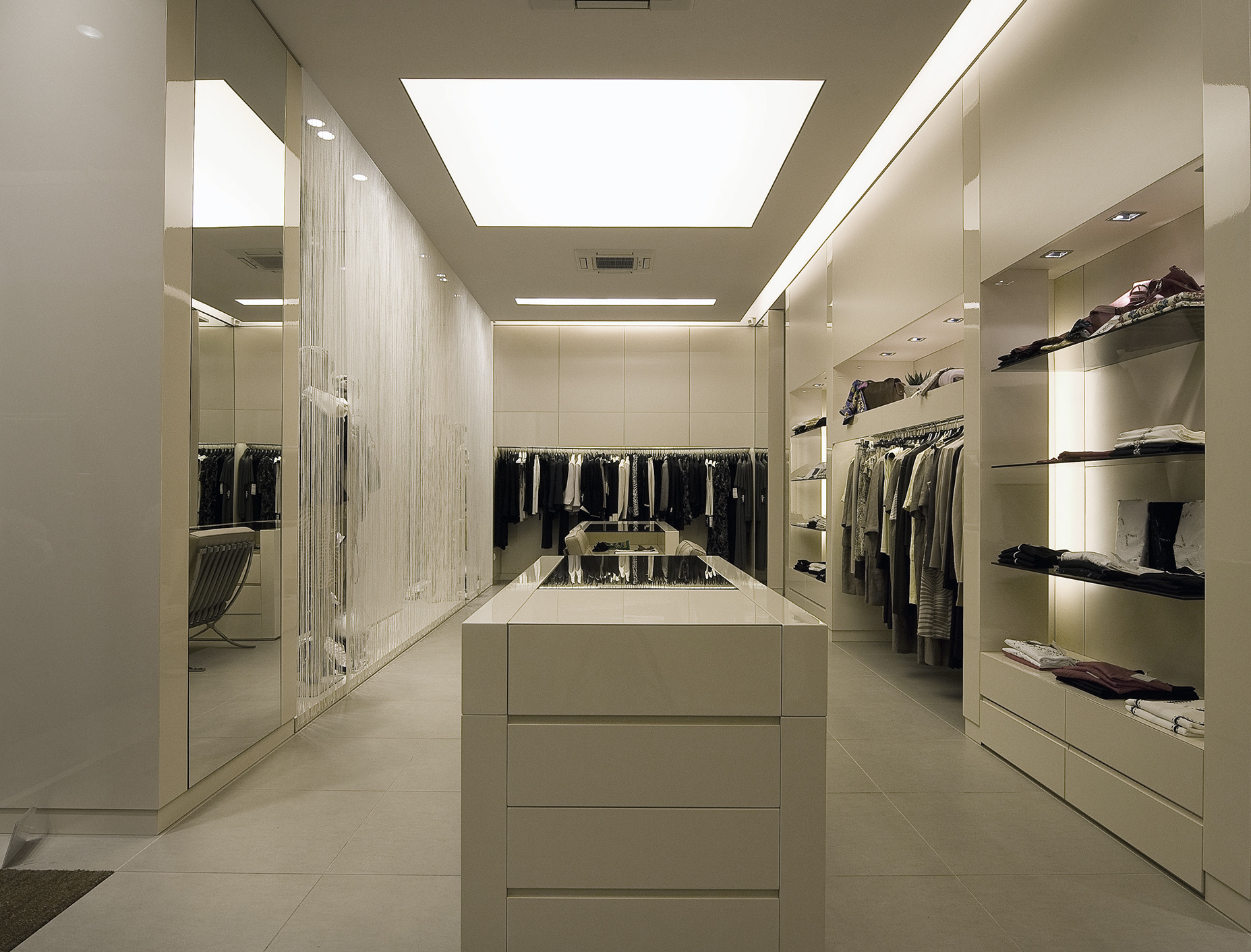 04 号商铺 | 经典室内设计之作-8