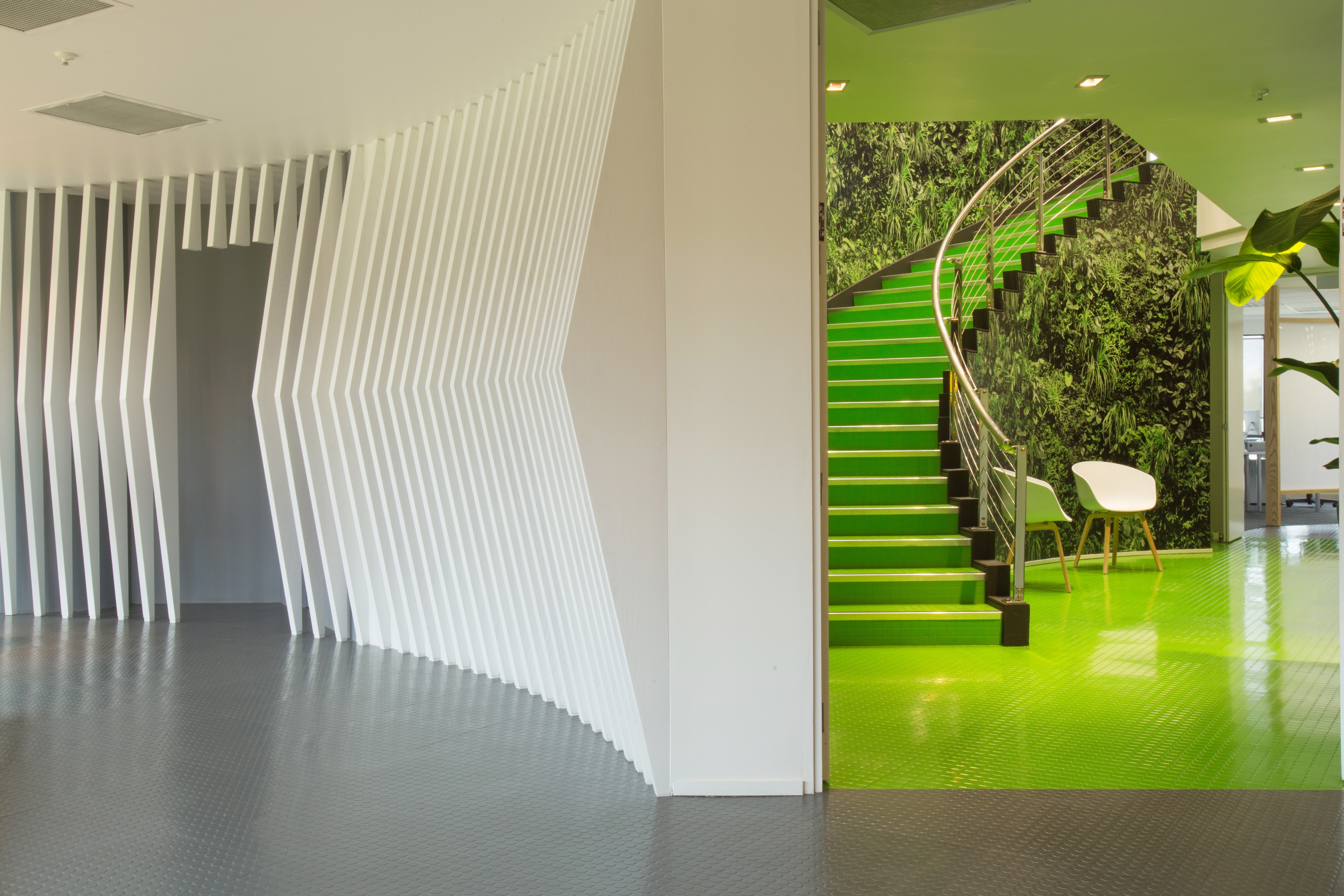 2012 年完成的 DDB 广告公司办公室设计-0