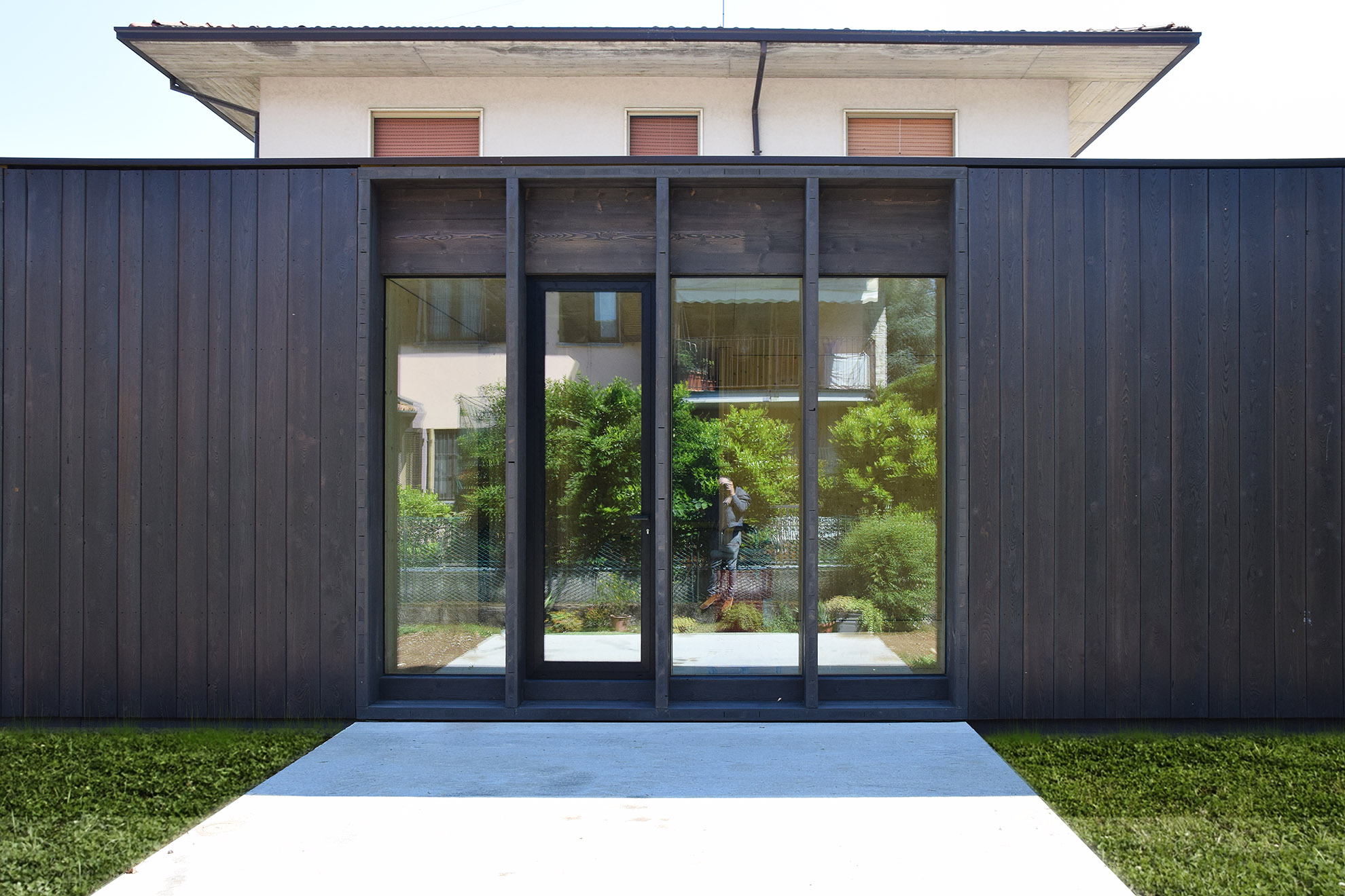 2017 年完成的木质单家庭住宅——Tube House-0