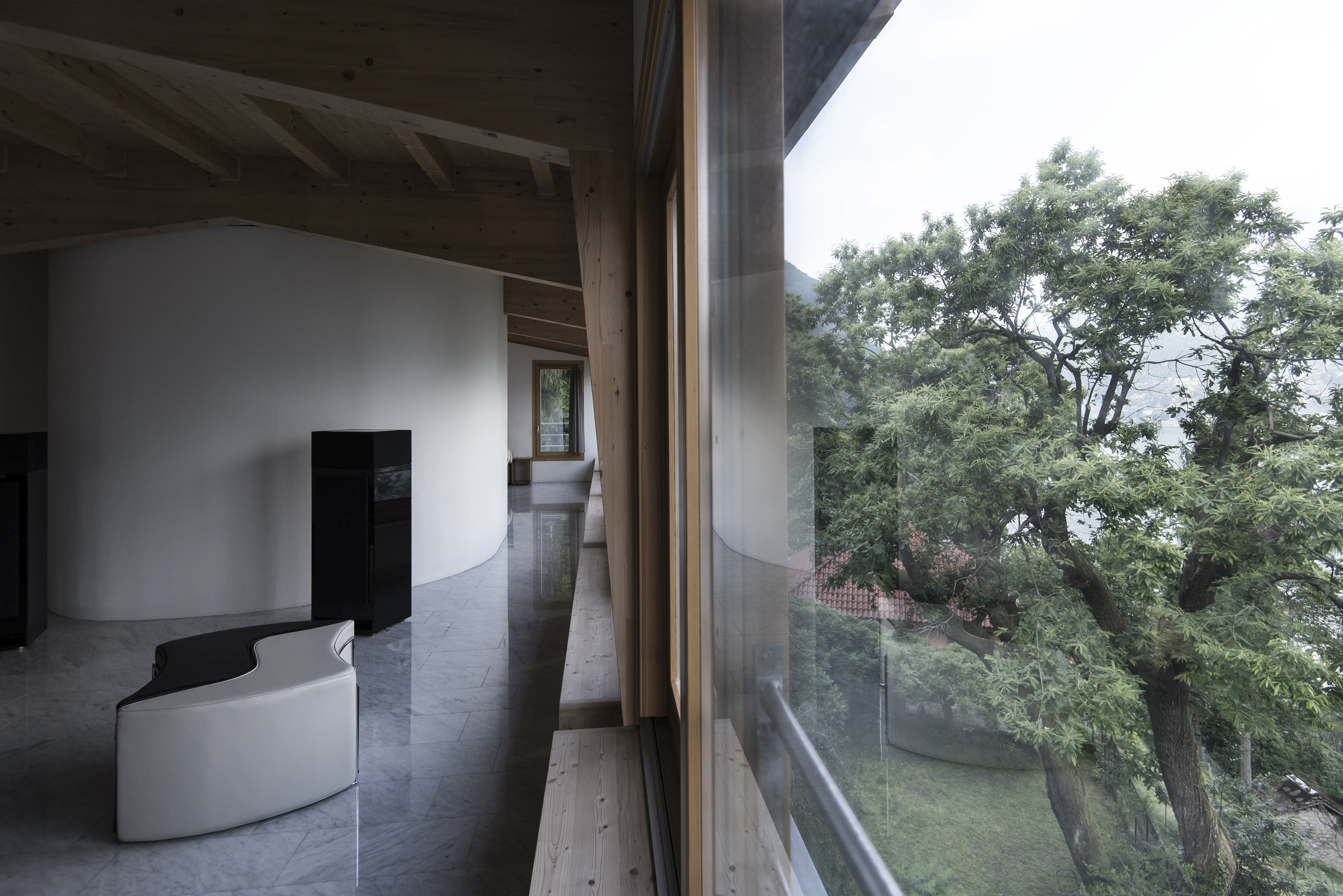 穿越门户的单家庭住宅-2