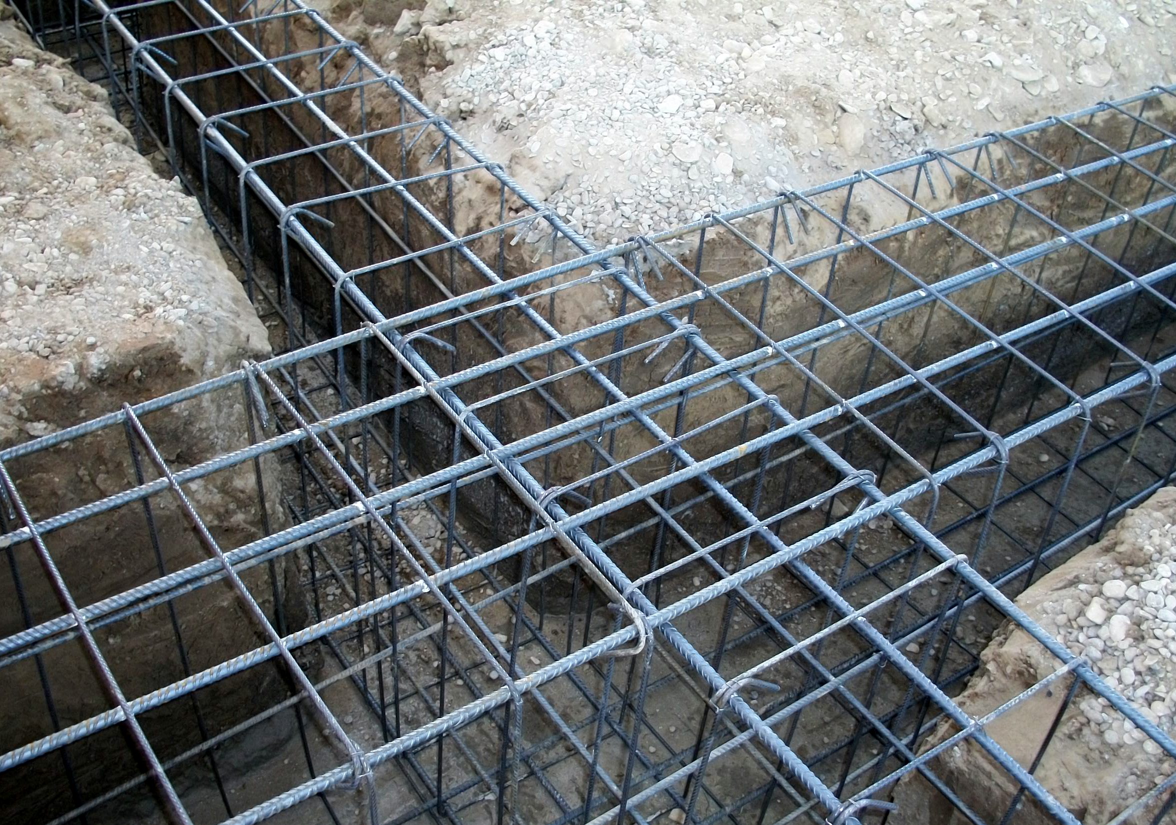 2011 年建设的多功能文化中心——O.S.E.A-8