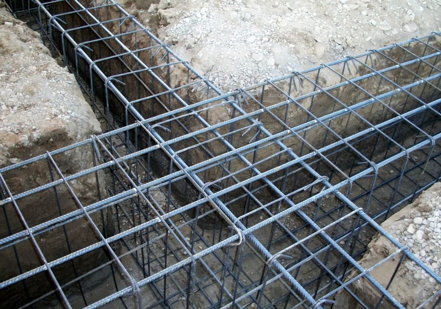 2011 年建设的多功能文化中心——O.S.E.A-8