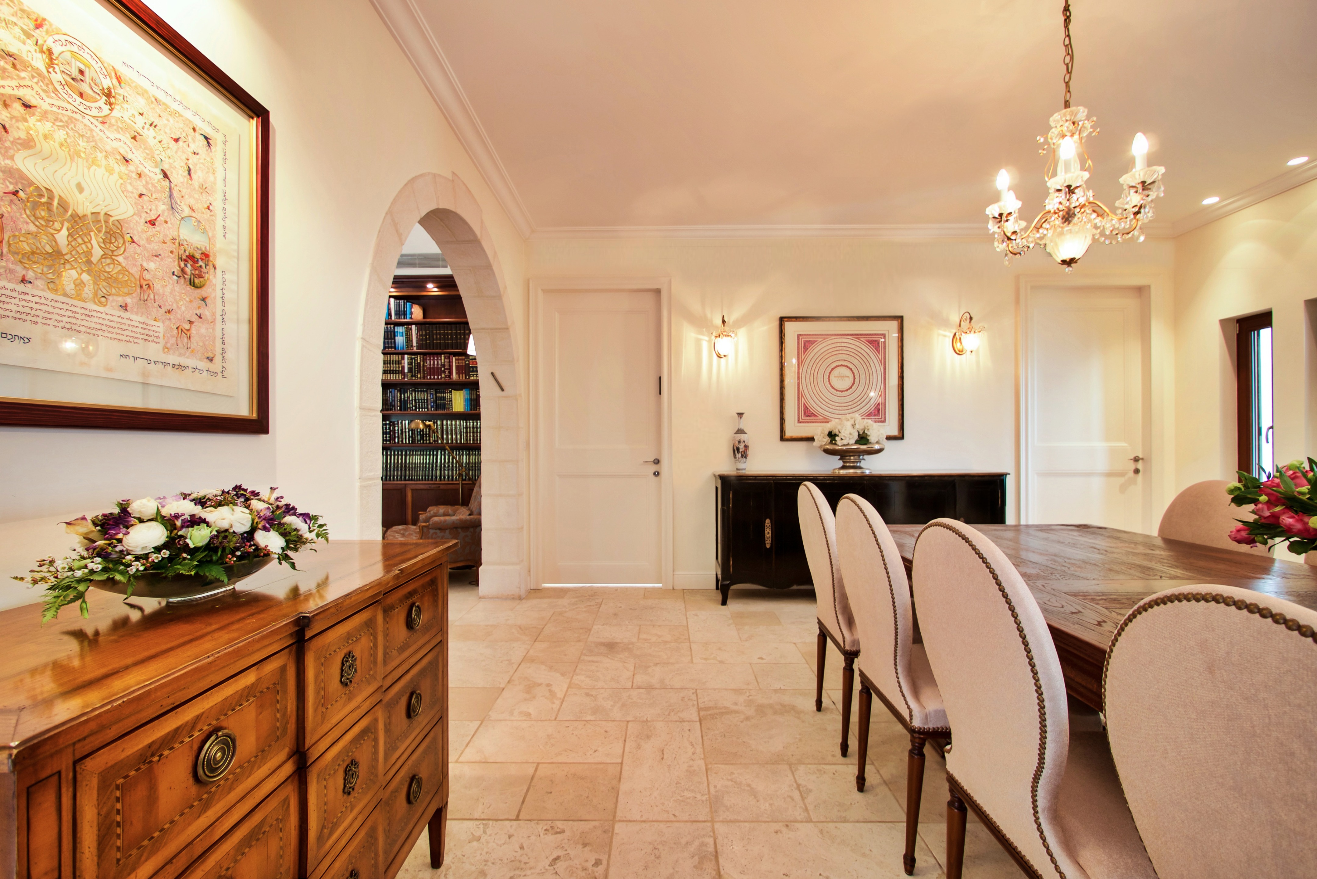 Jerusalem 历史地标公寓的优雅传统室内设计-9