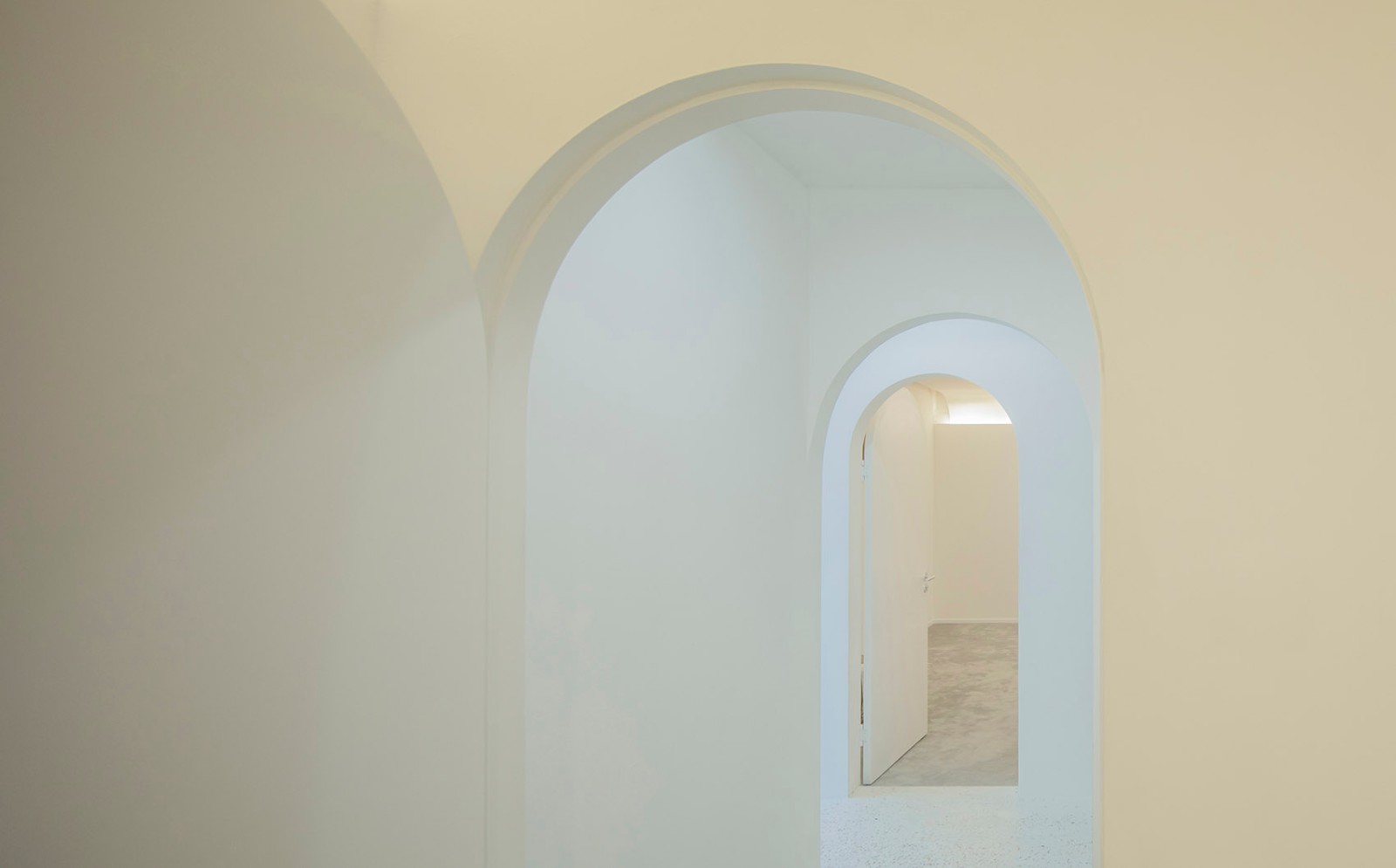 有坪一尺建筑事务所:杭州 MUYANG皮肤管理诊所-1