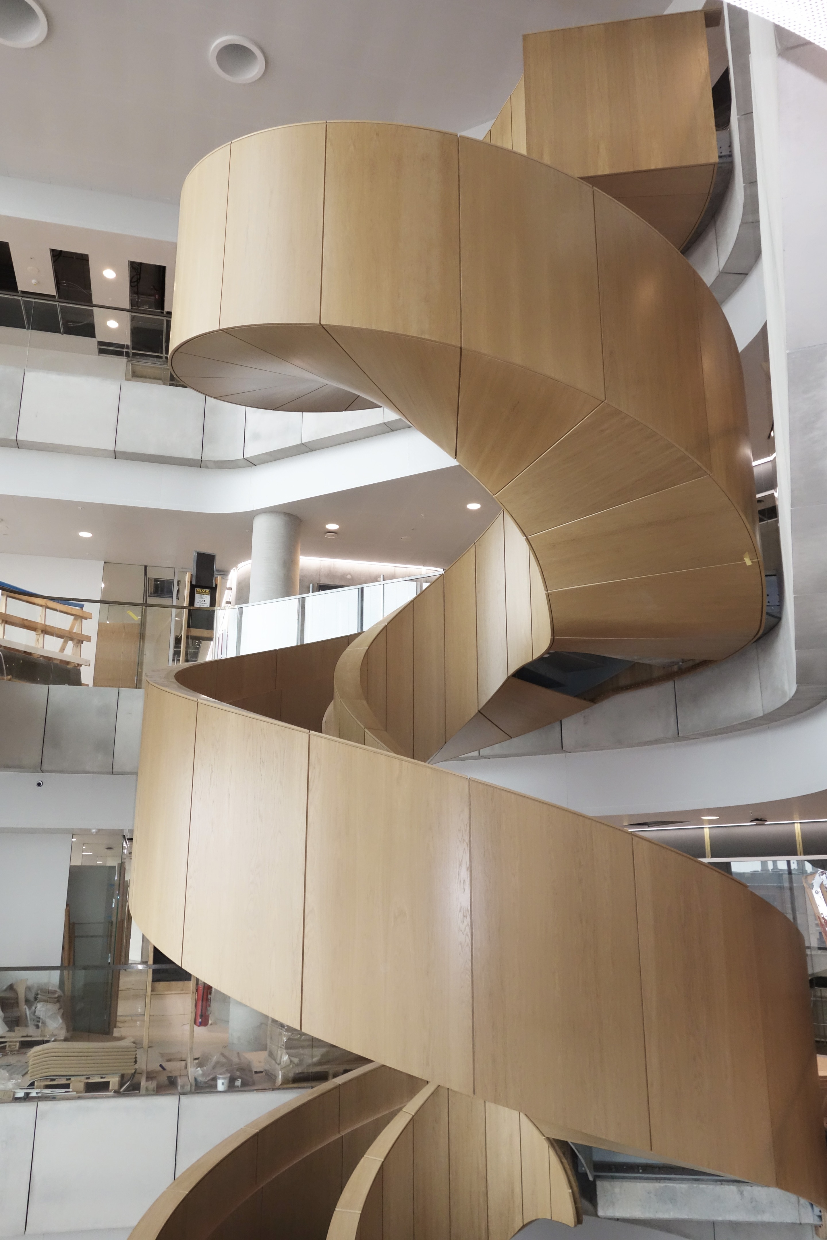 哥本哈根 Maersk Tower · 绿色有机校园设计-16