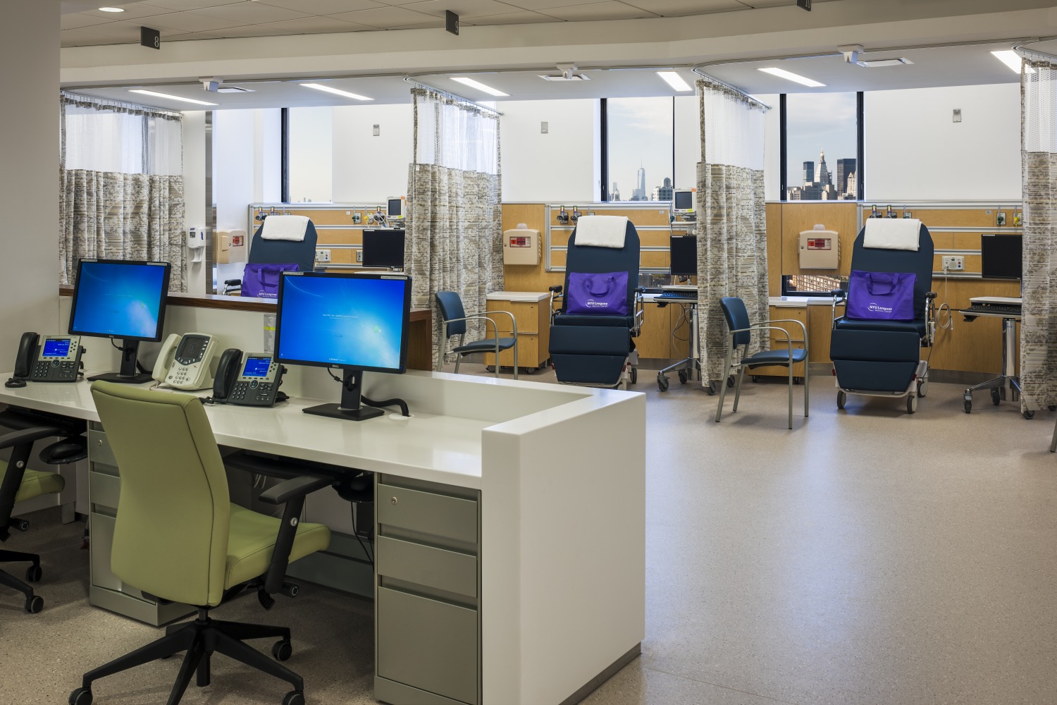 纽约大学兰格内门诊中心 | 内敛与活力的完美结合-17