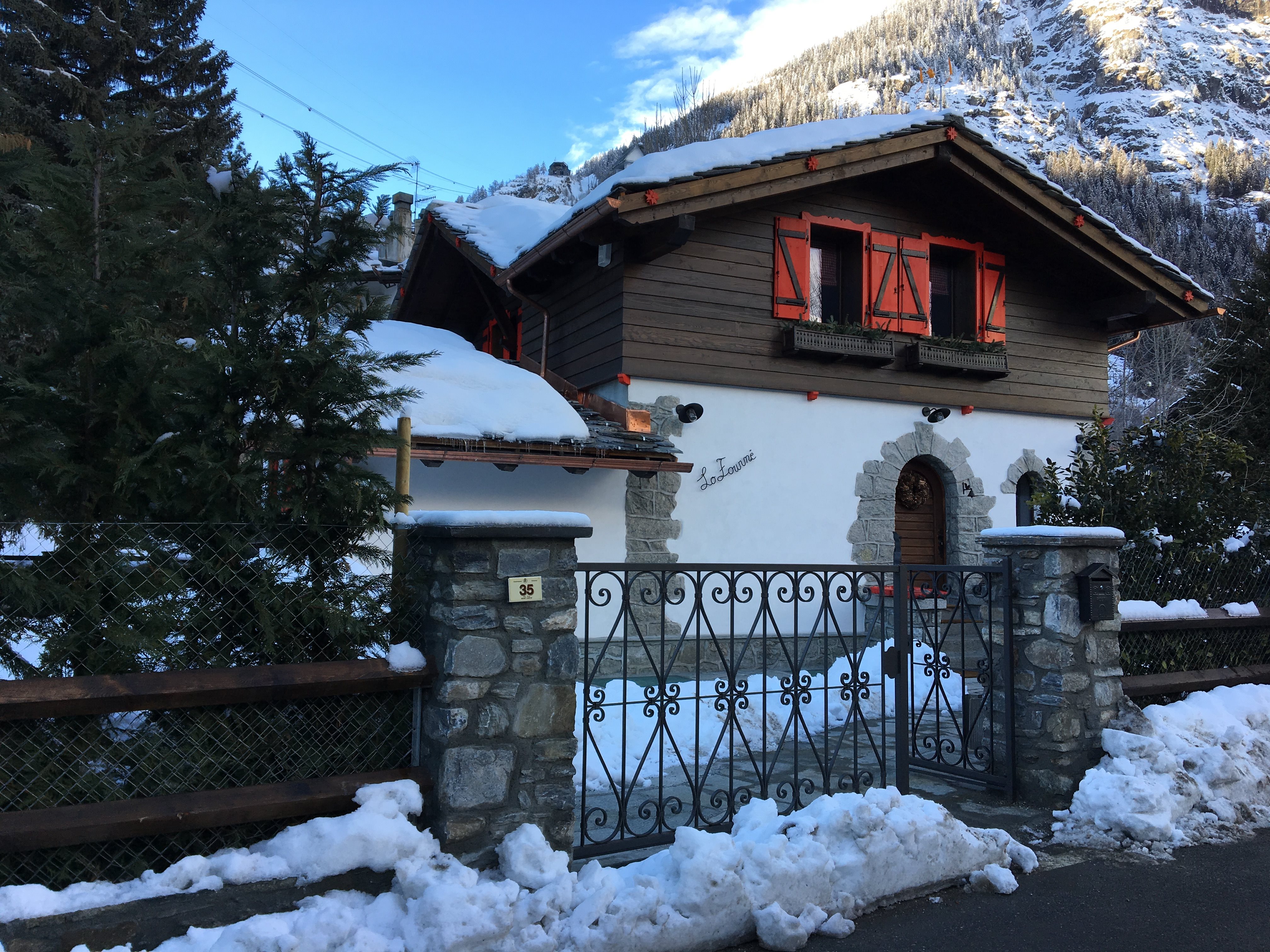 2018 年私人家庭住宅重建与扩建-0