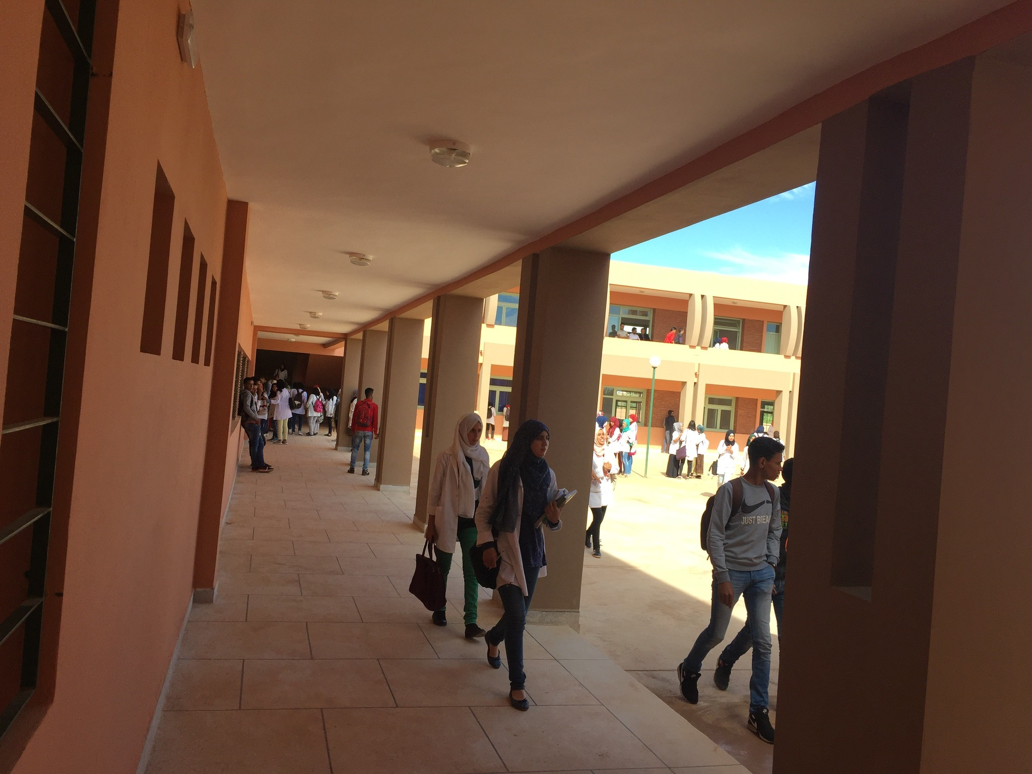 摩洛哥乡村中学——智慧橄榄林中的学术殿堂-7