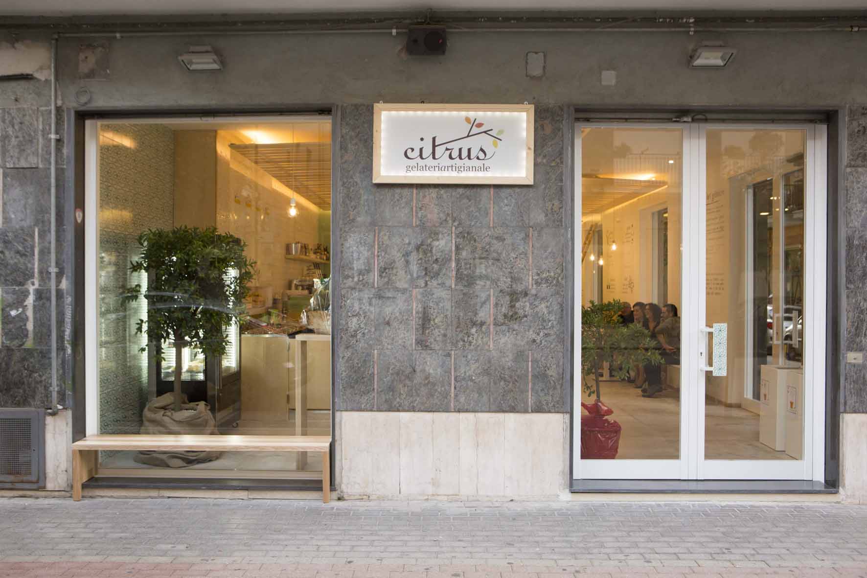 意大利 Citrus Gelateria 室内设计 | 融合传统与现代的休闲空间-8