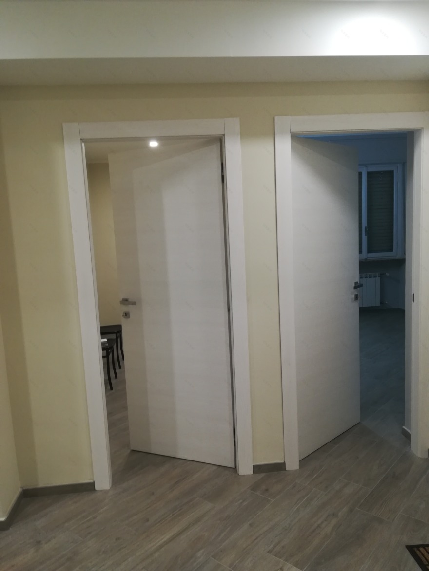 运动医学诊所 | 优雅的灰色与温暖的原木-4