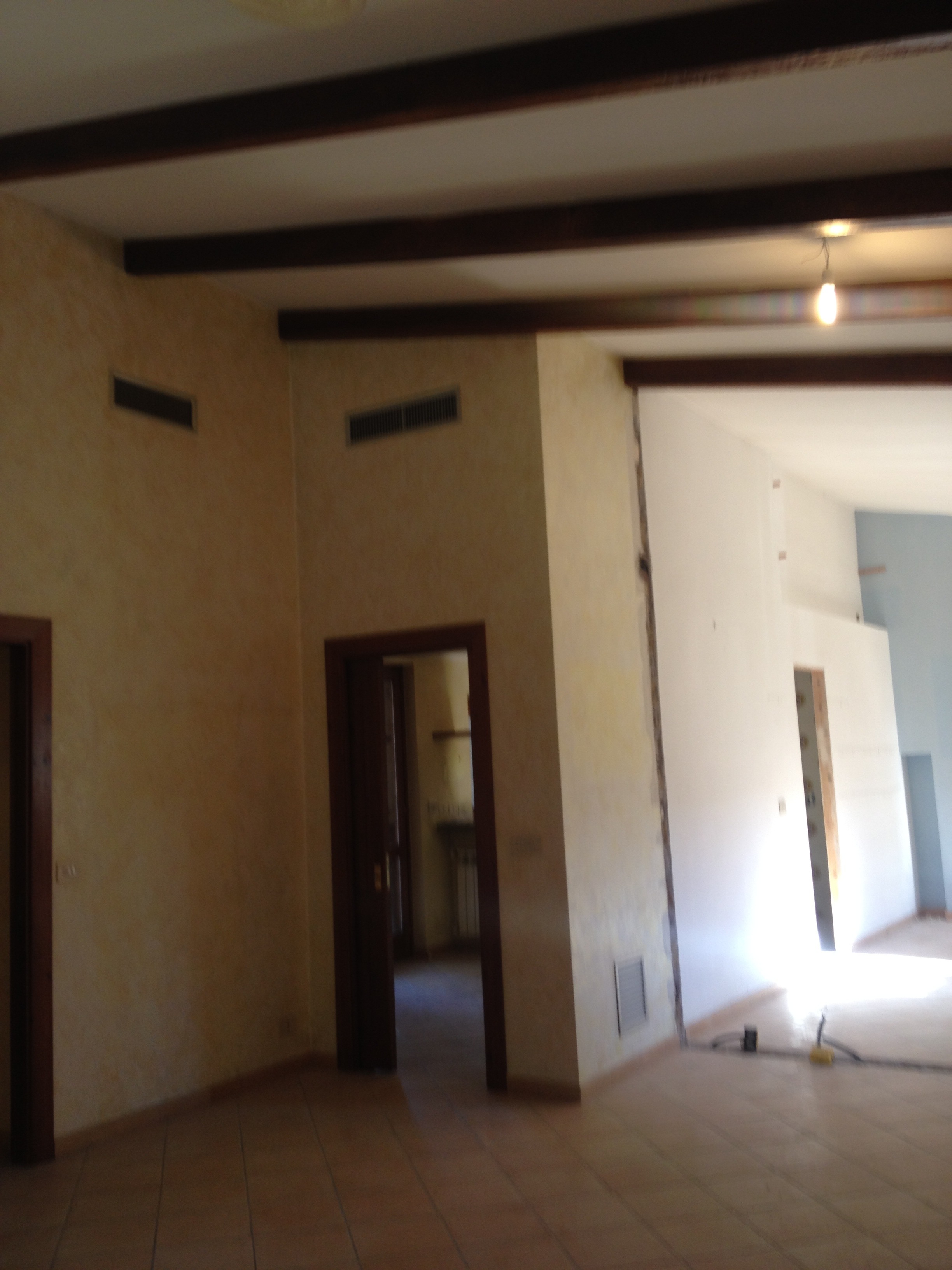 2015 年完工的独栋别墅室内设计佳作-16