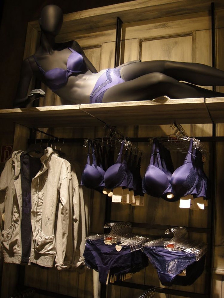 斯图加特s Oliver 旗舰店-3