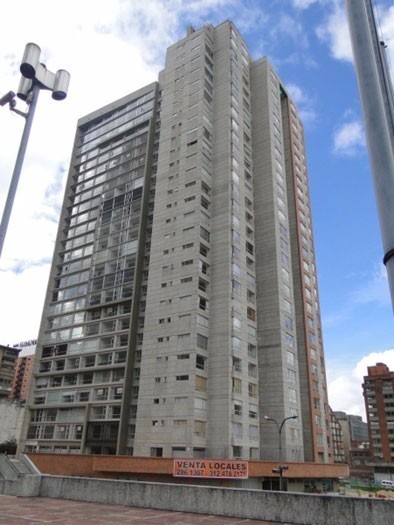 互动式立面照明设计，点亮历史建筑的现代魅力-8