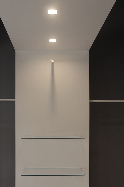 儿童服饰店“Colibrì”的简约设计-2