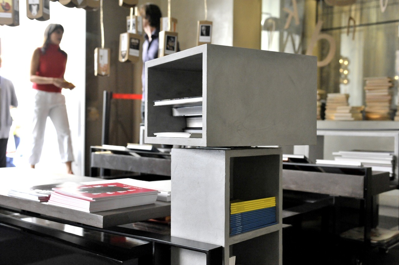 2010 年马德里 Vincci Soho 酒店"阅读钥匙"家具设计-7