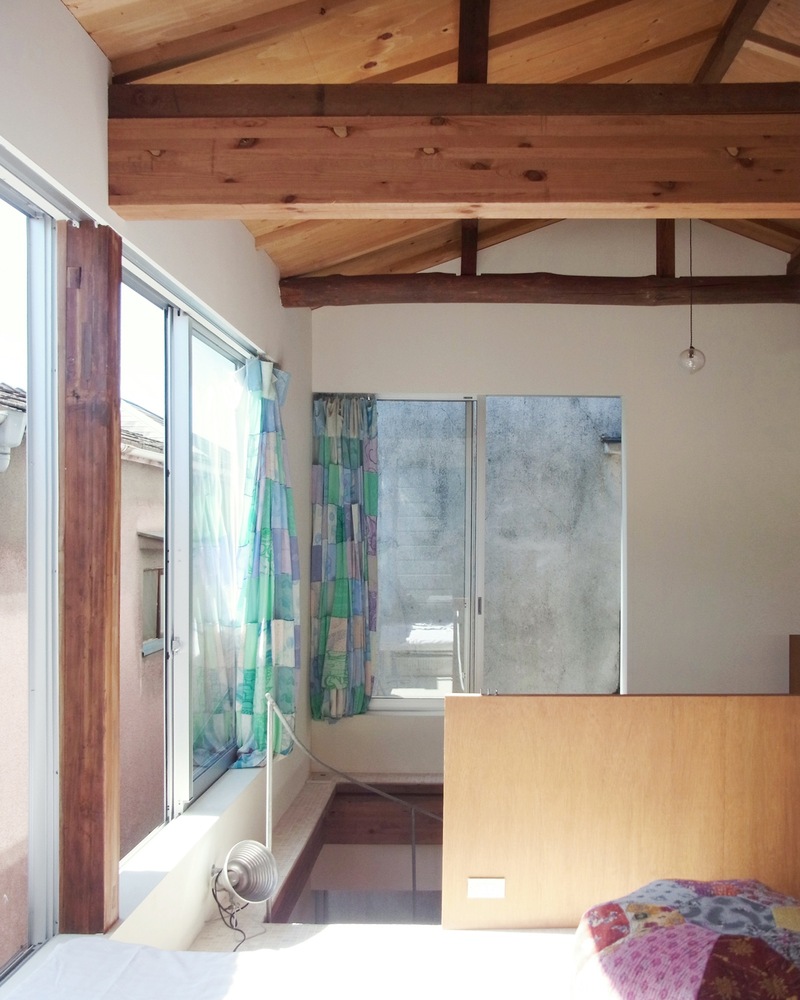 东京郊区破旧房翻新，融入原始森林匿名环境-19