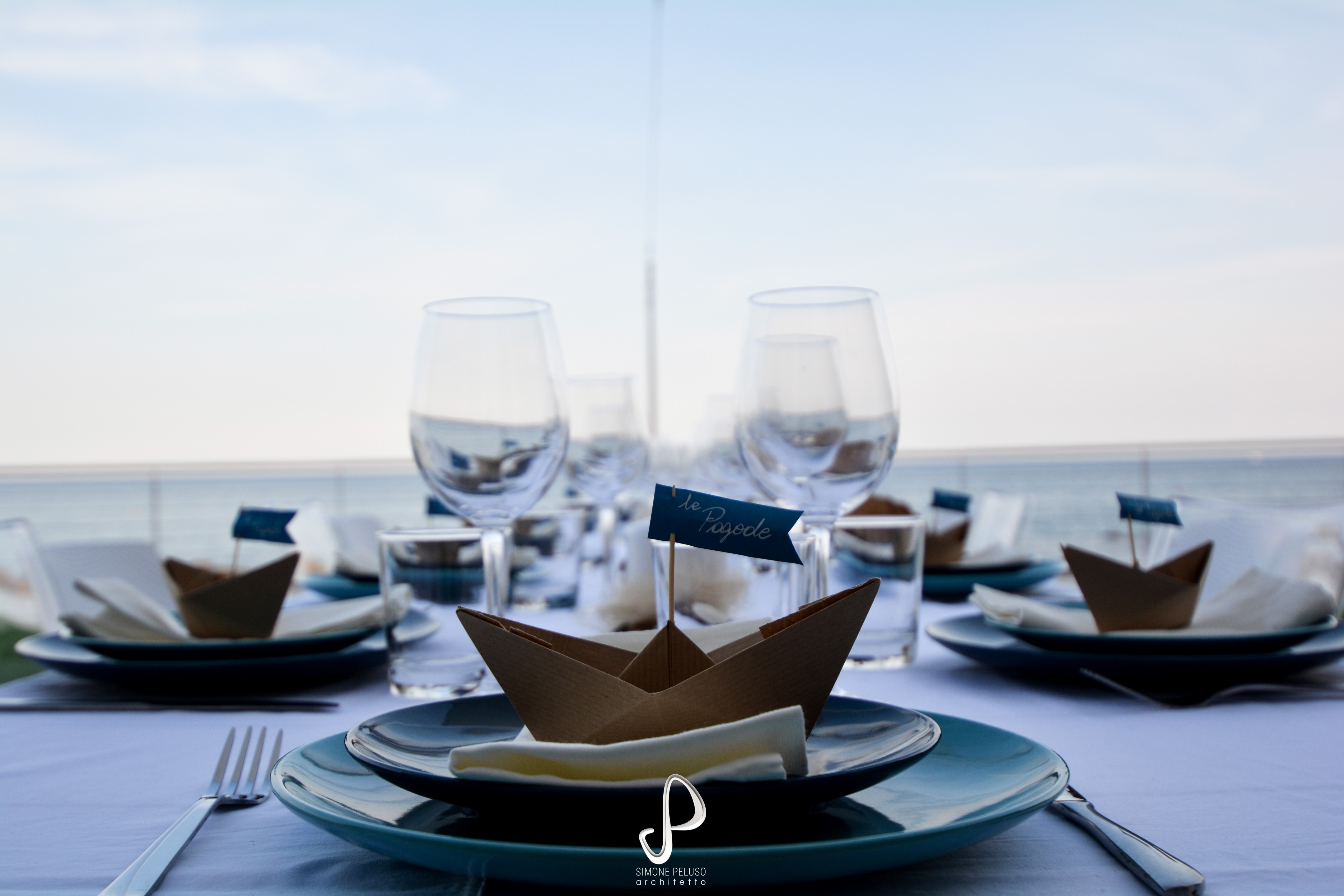 海滨 pagode 别墅 | 废墟中的新生-36