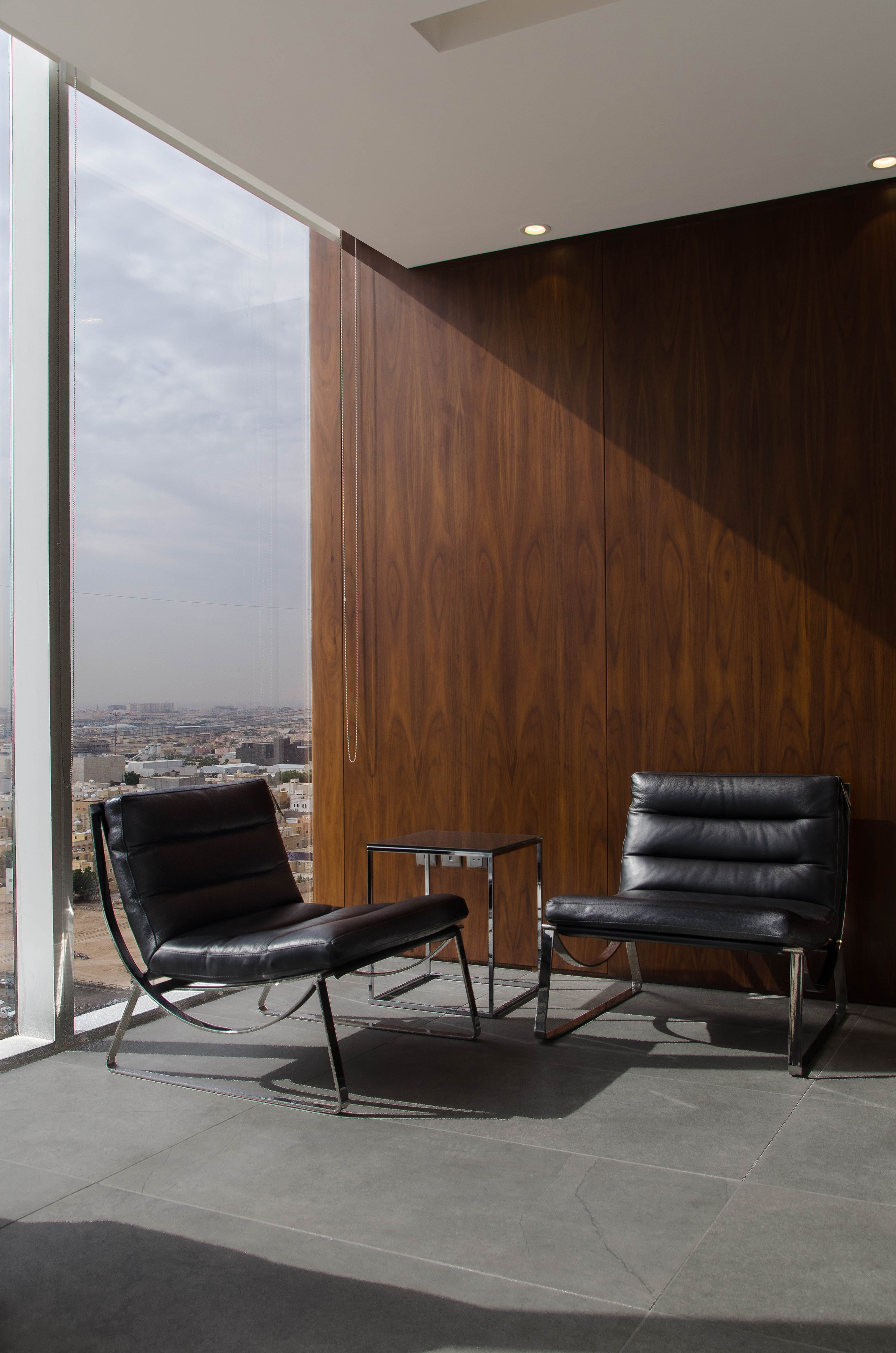 沙特阿拉伯 Al Akeel 律所员工办公室设计-3