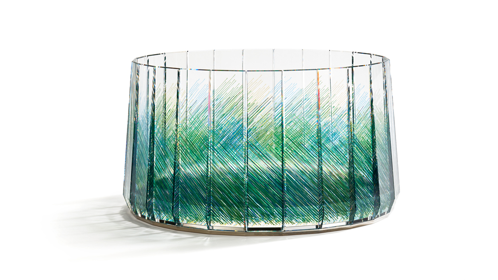 施华洛世奇家居系列亮相米兰设计周,扎哈·哈迪德作品成焦点-0