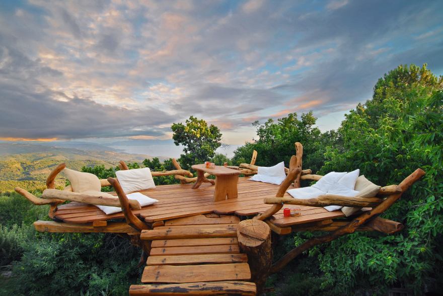 Pelion 山间混凝土石屋,融入自然的简约生活-64