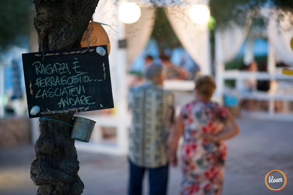 2013 年完成的 Bloom 海滩酒吧 | 木质结构与海洋风情的完美融合-26