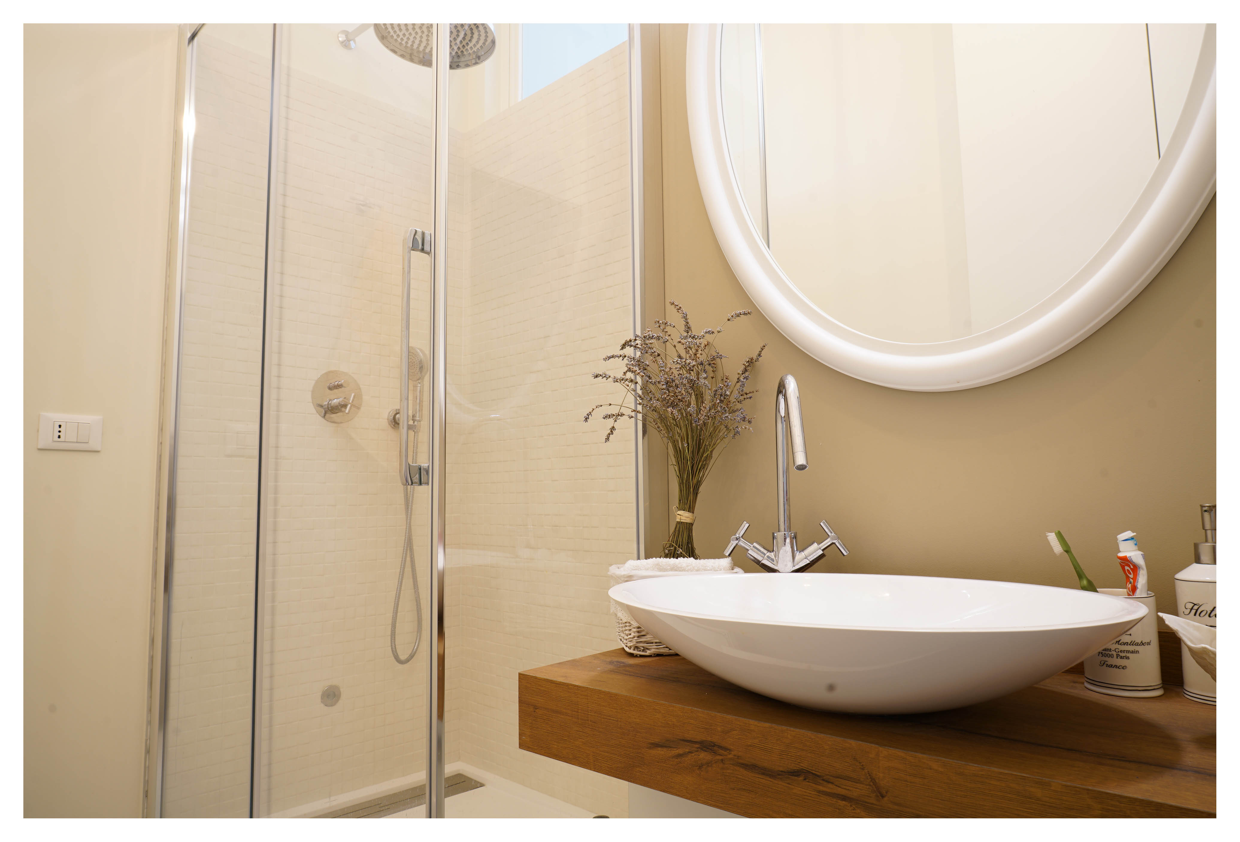 2018 年完成的温馨公寓设计-13