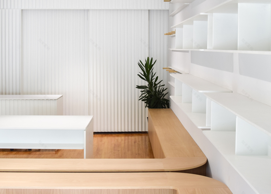 百年老店翻新,密尔沃基的 Commonplace 商店打造精致室内空间-7