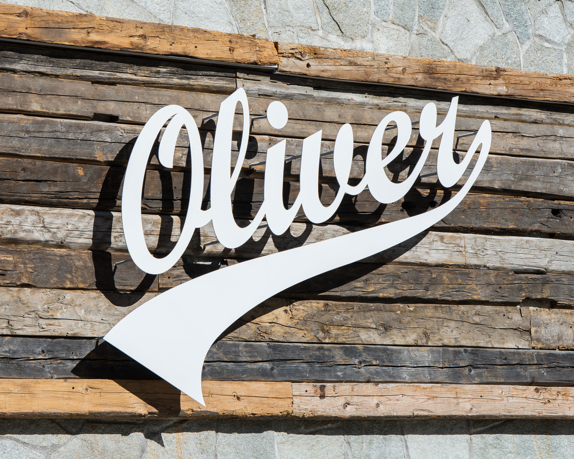 奥利弗美式餐厅-1