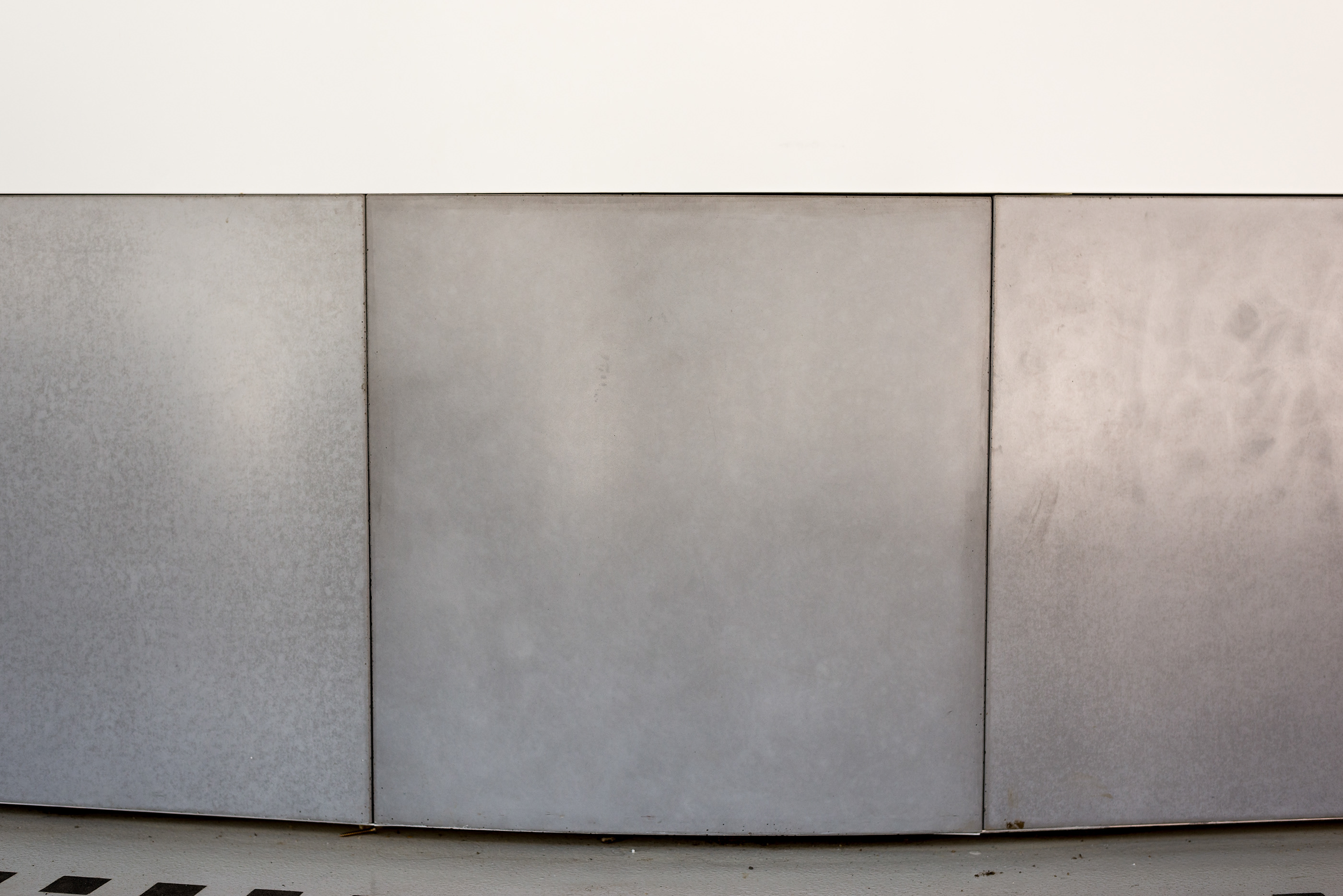 Concrete counter and benches by Betonicon-9