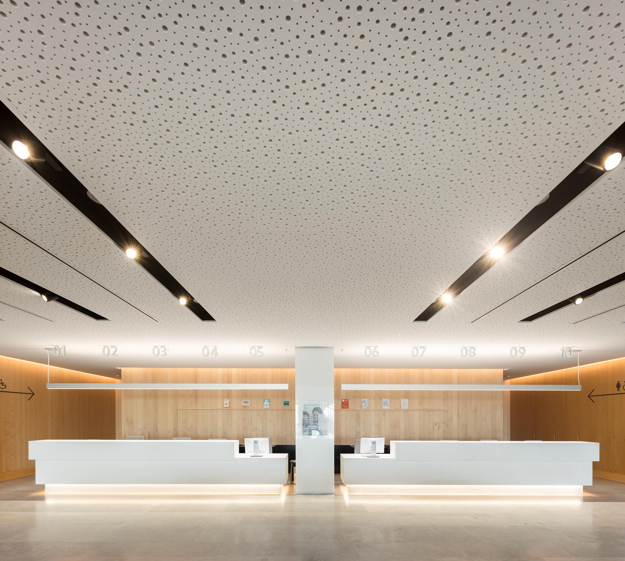 光之医院 · 创新室内设计营造舒适就医环境-5