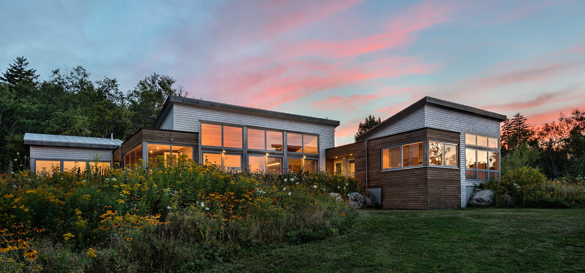 2015 年完成的木质单家庭住宅-12