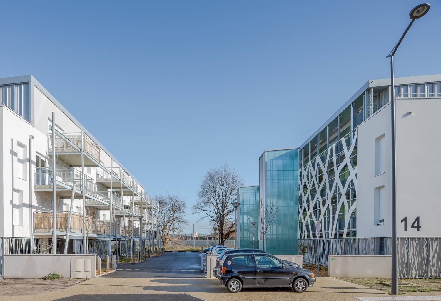 2018 年完工的 Les Erables 公寓设计展现独特魅力-36