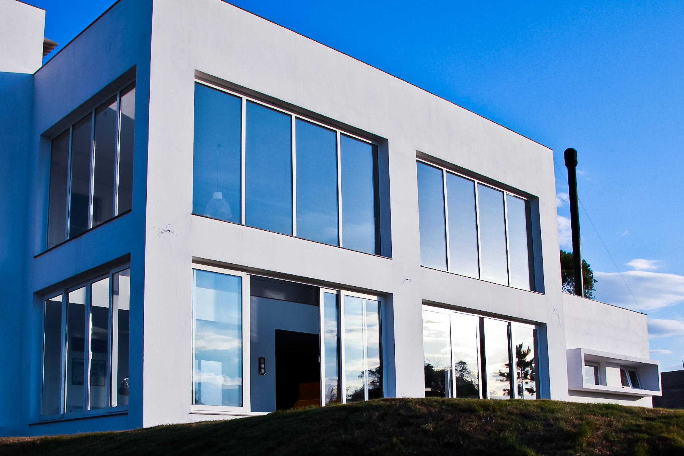 友宅共生 | 融合景观与功能的 445 平米单家庭住宅设计-1