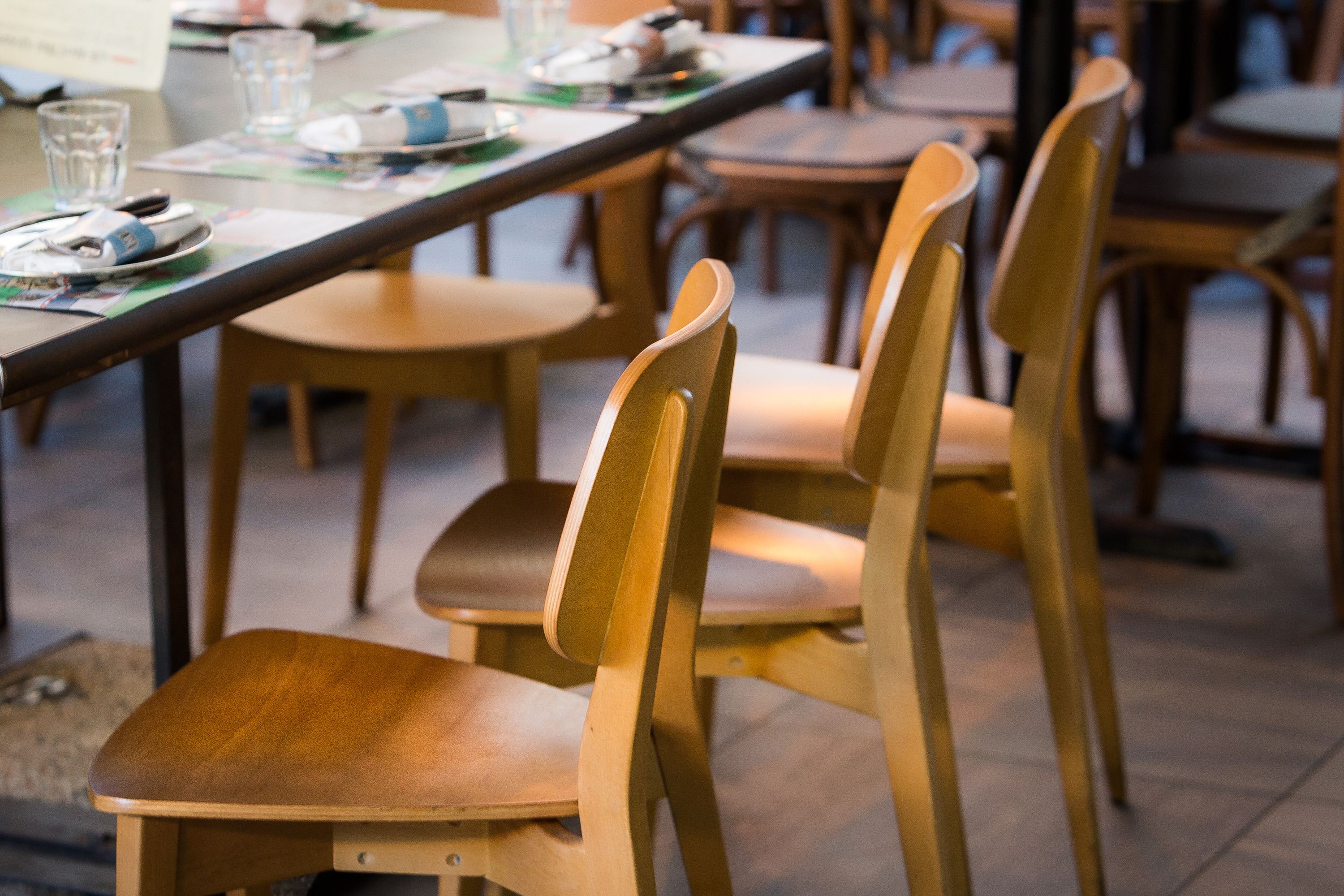 融合精致设计与乡村热情的罗马餐厅-15