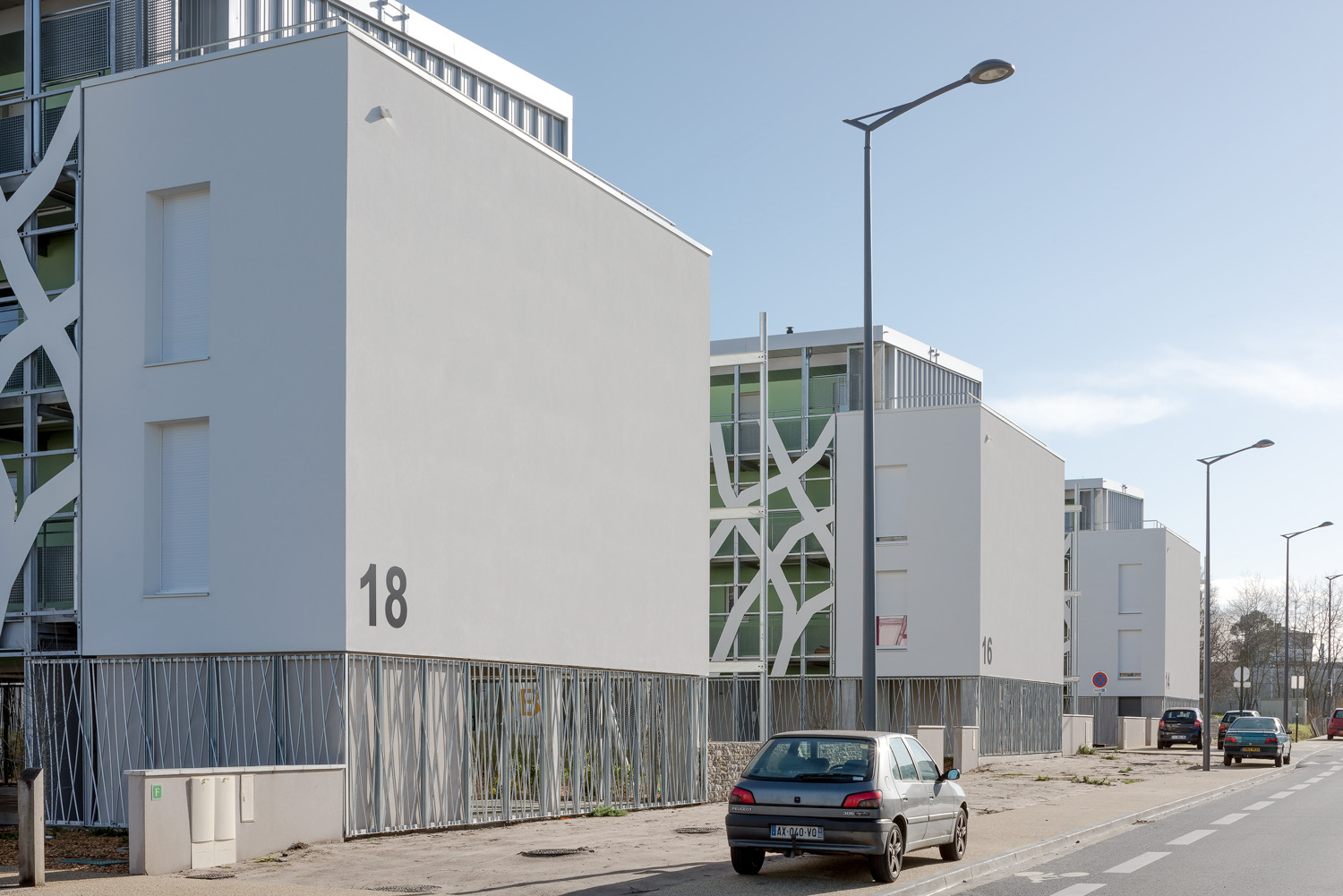 2018 年完工的 Les Erables 公寓设计展现独特魅力-43