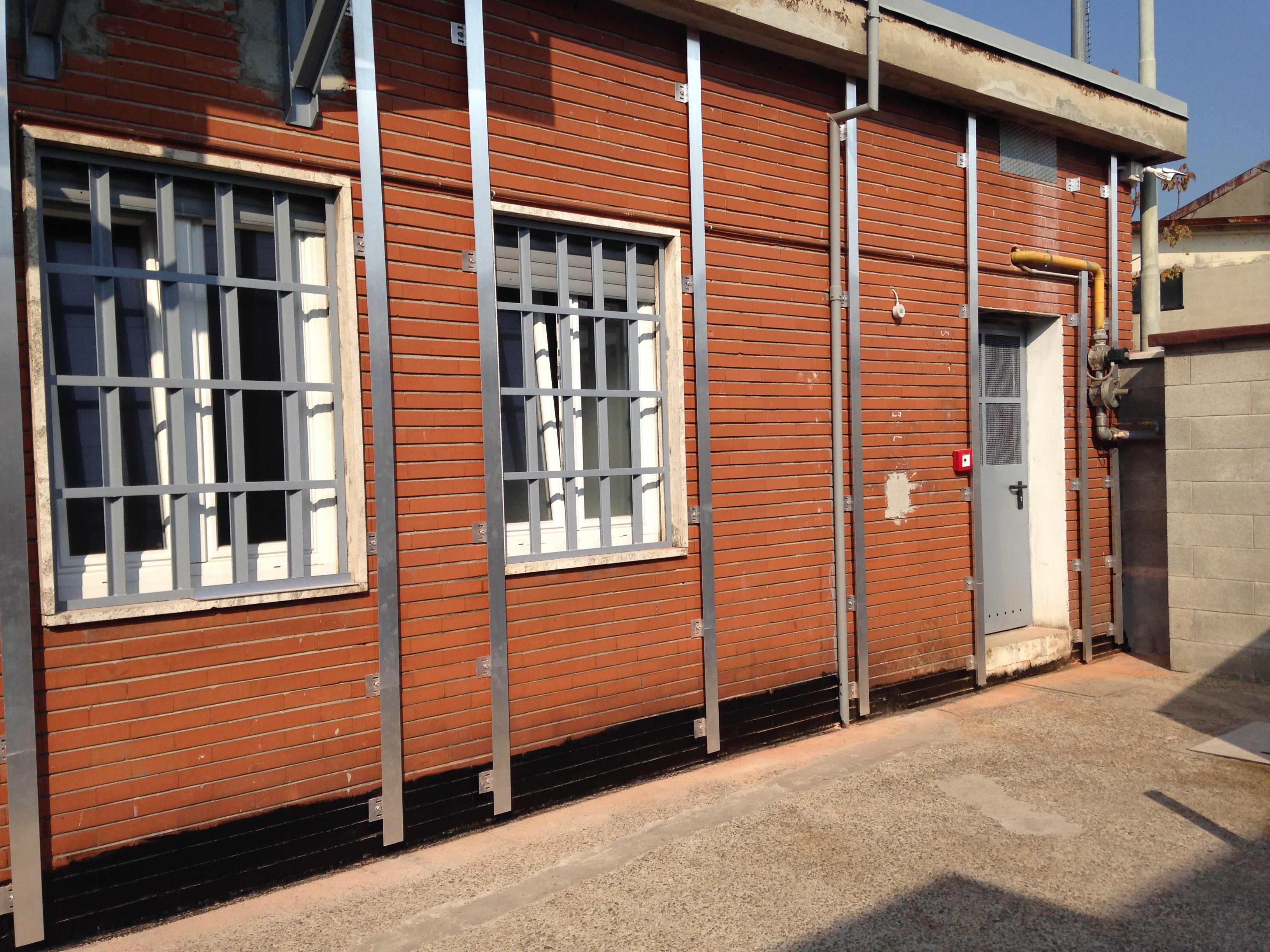 波浪铝板翻新旧厂房 打造现代办公空间-6