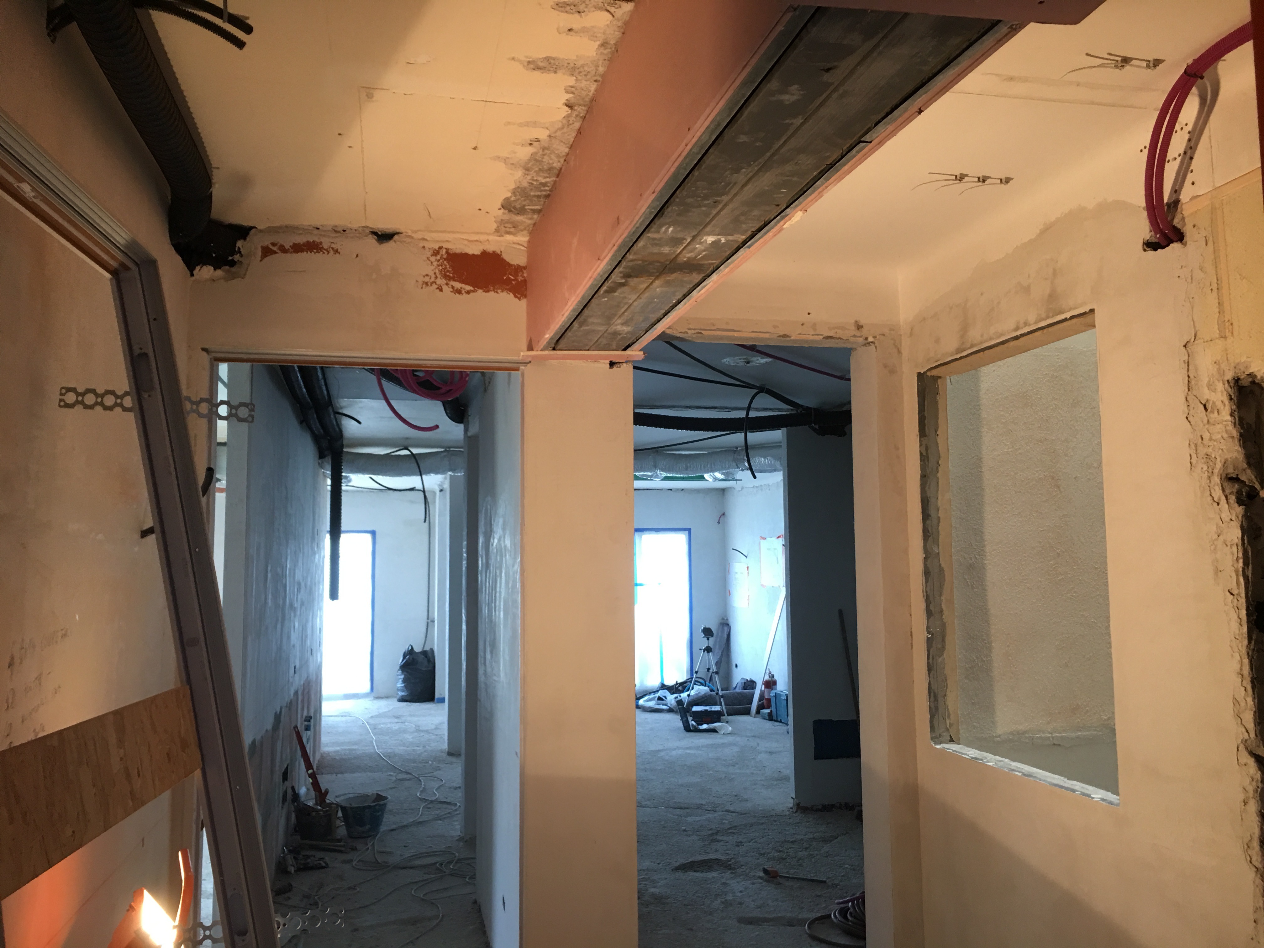 蒙特卡洛海景公寓的翻新之旅-30