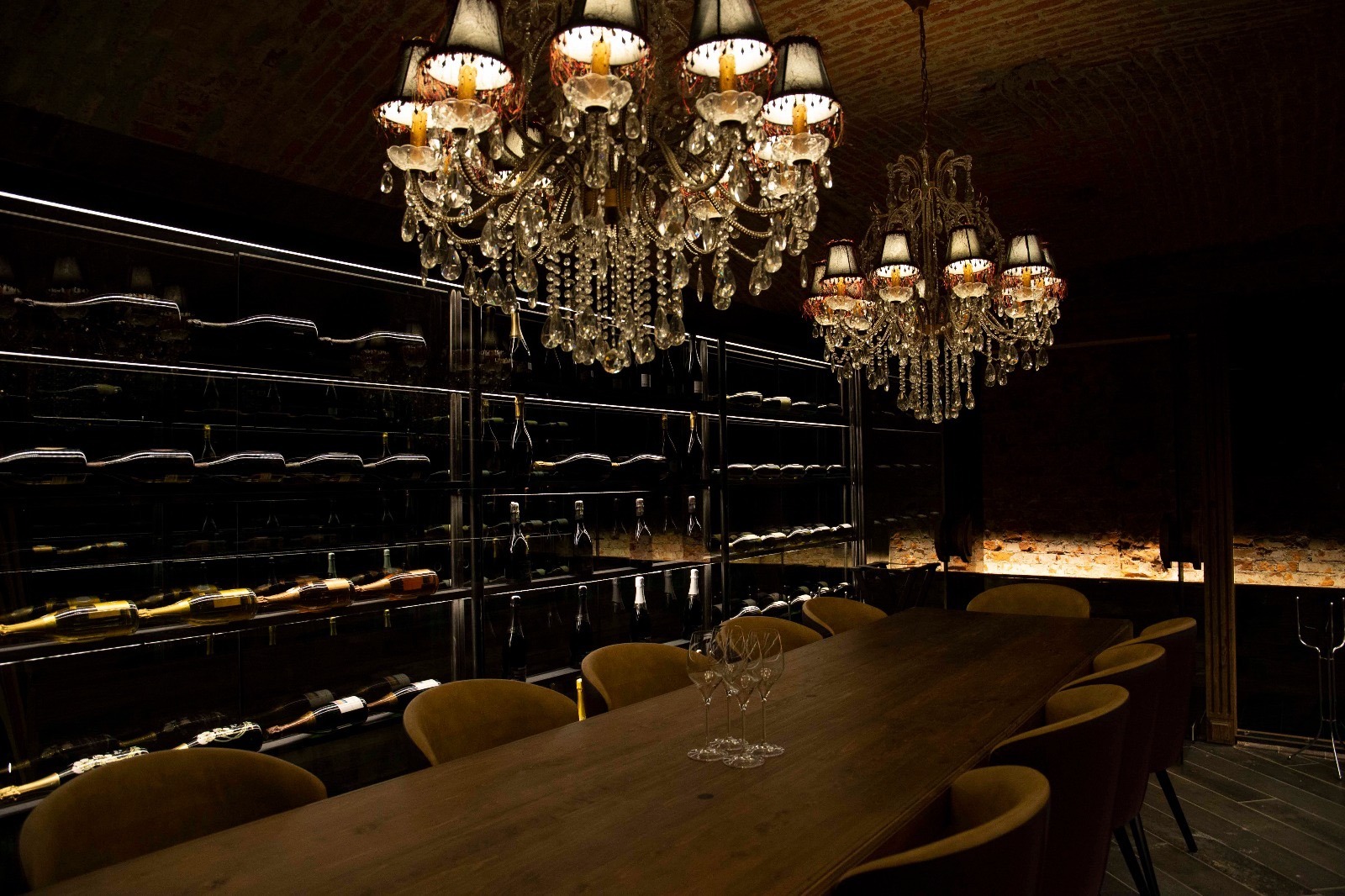 米兰五层海鲜餐厅-3